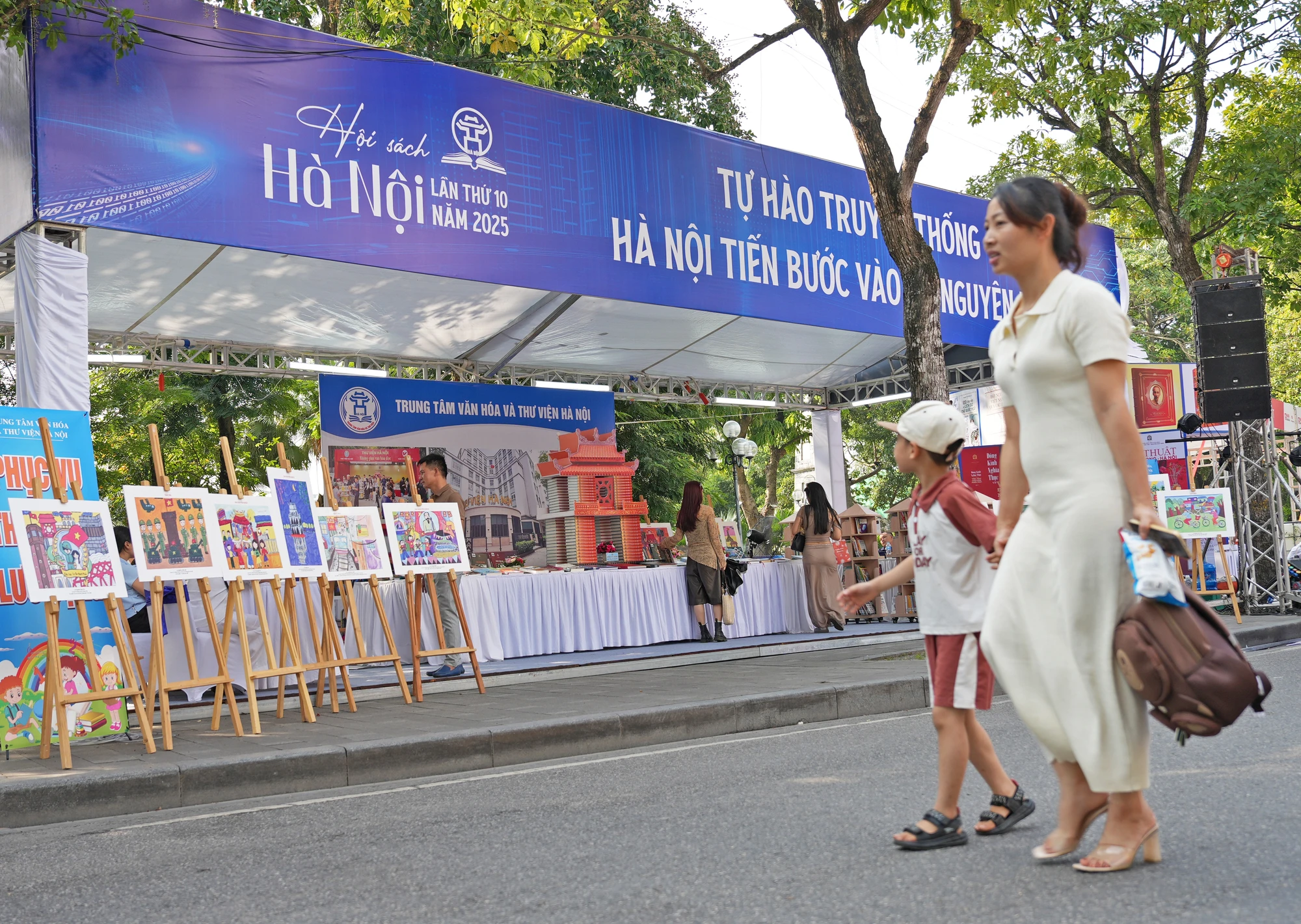 hoi-sach-ha-noi-9.jpg