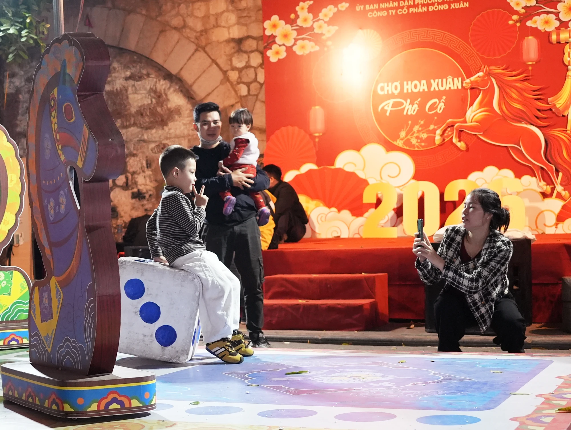 cho-hoa-hang-luoc-5.jpg