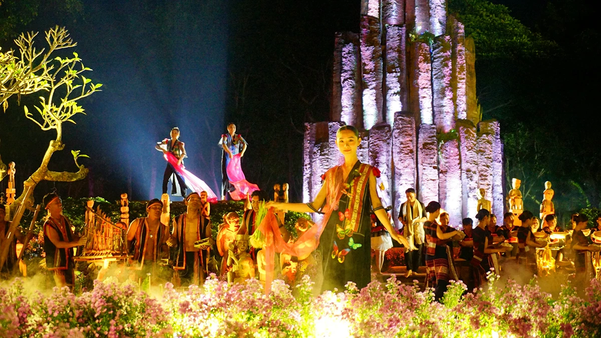 Thoi-trang-tho-cam-gia-lai-oi-10.jpg