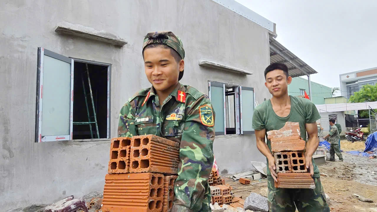 Chien-dich-Quang-Trung-vung-ron-lu-Gia-Lai-4.jpg