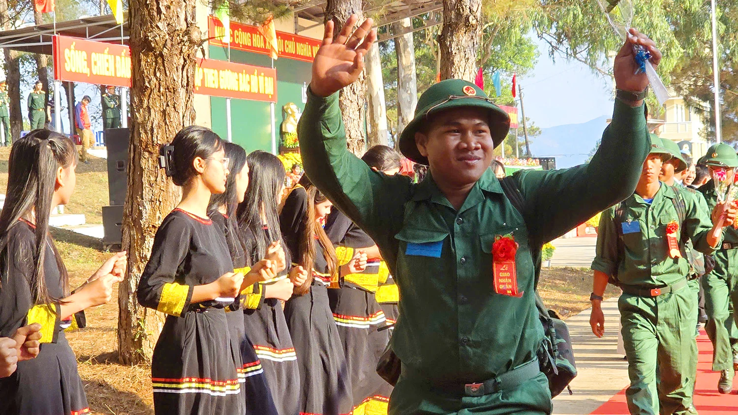 Le-giao-nhan-quan-Gia-Lai-15.jpg