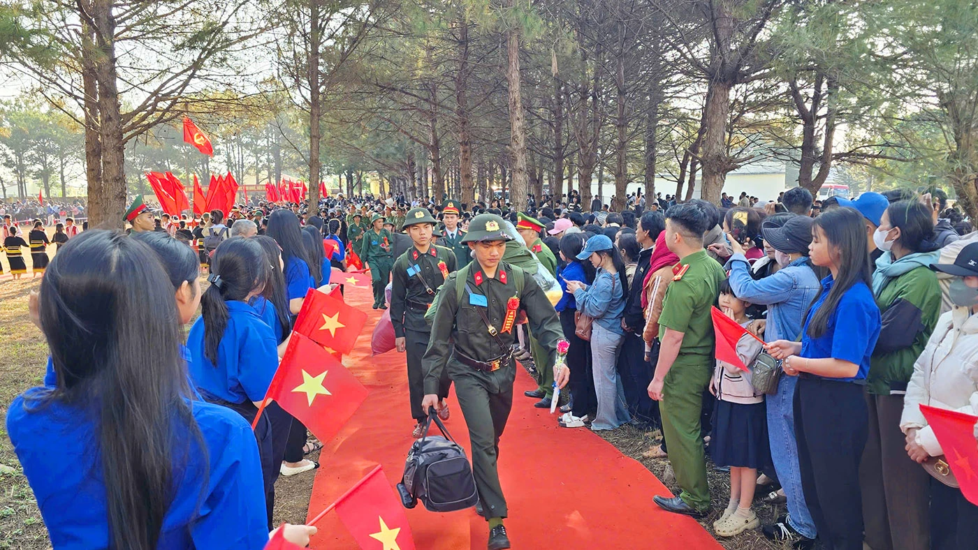 Le-giao-nhan-quan-Gia-Lai-4.jpg