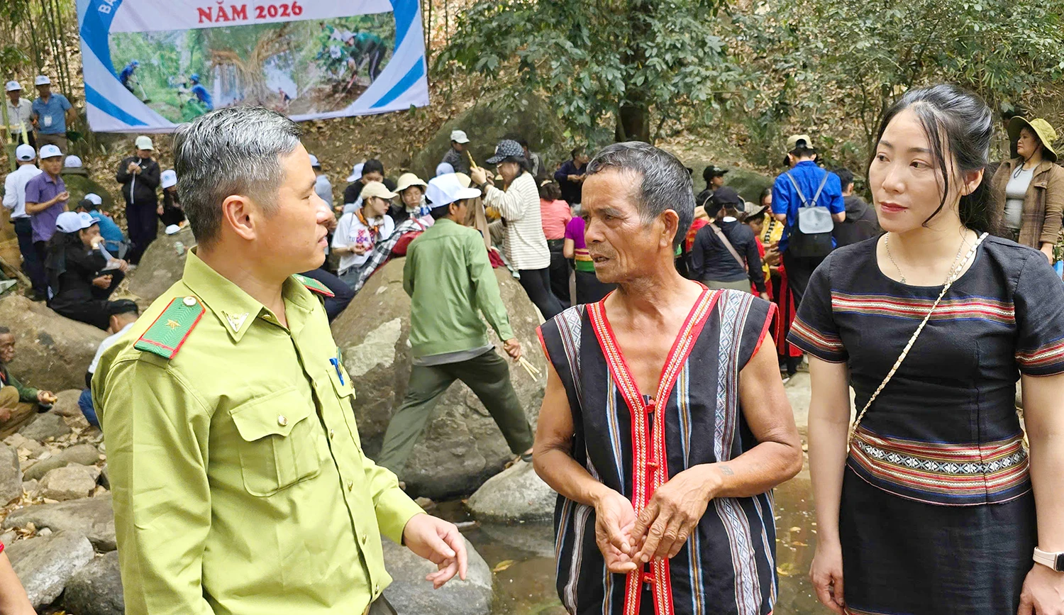Nghi-le-cung-rung-cua-nguoi-Jrai-7.jpg