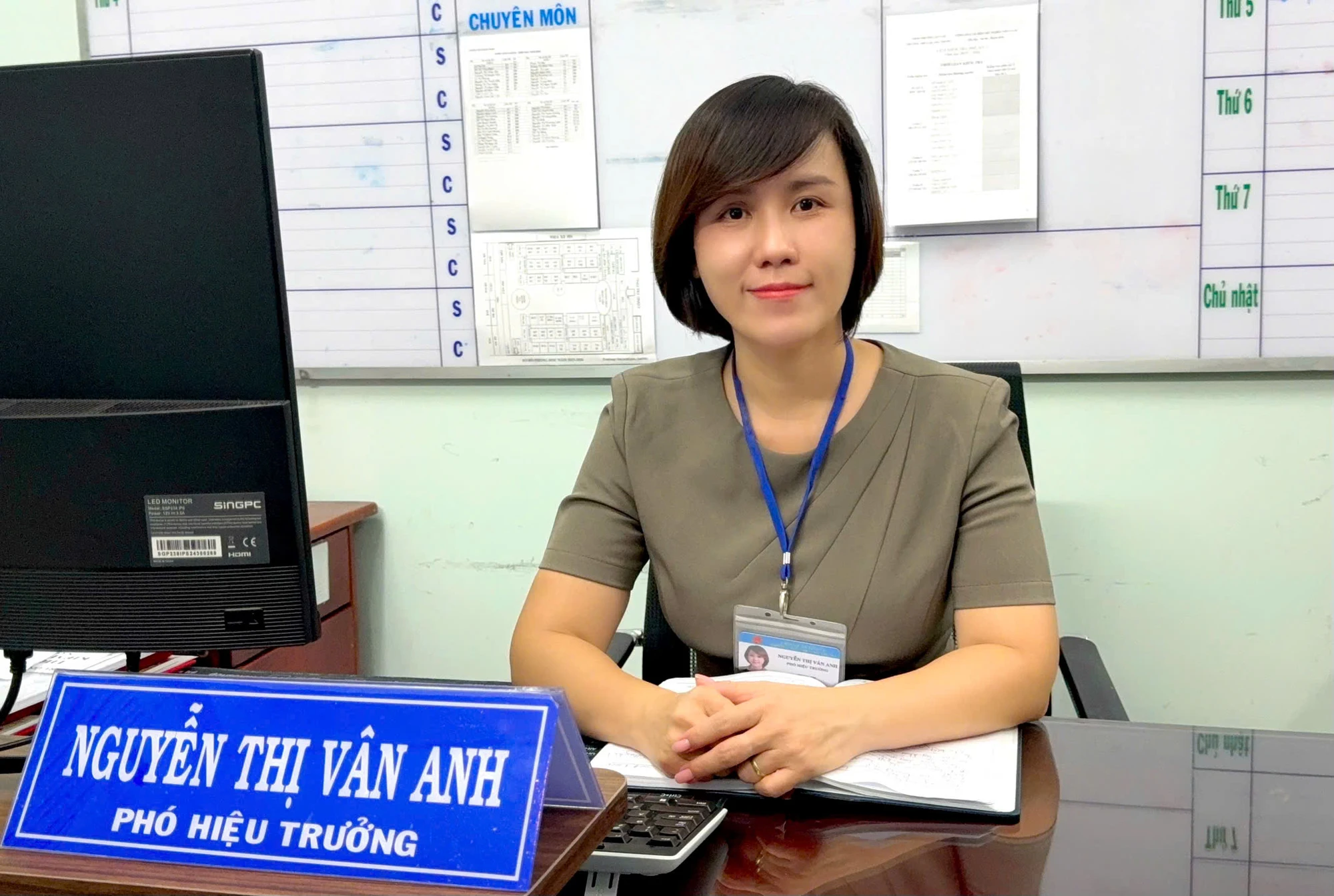 P1213_Chinh_h4_BOX_NGUYEN THI VAN ANH.jpg