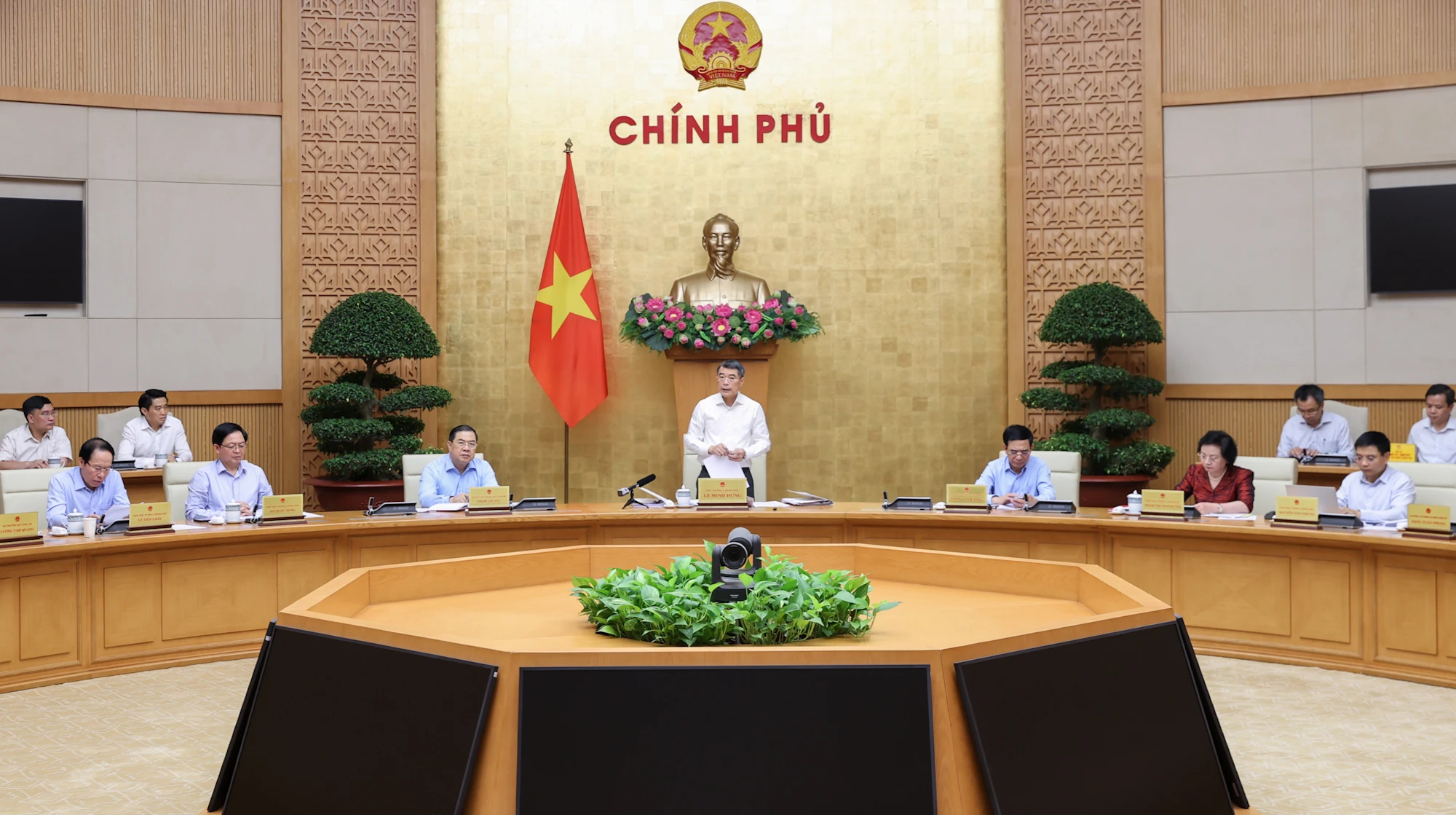 Đánh thức 3,3 triệu tỉ đồng đang 'ngủ quên', kích hoạt chu kỳ kinh tế mới