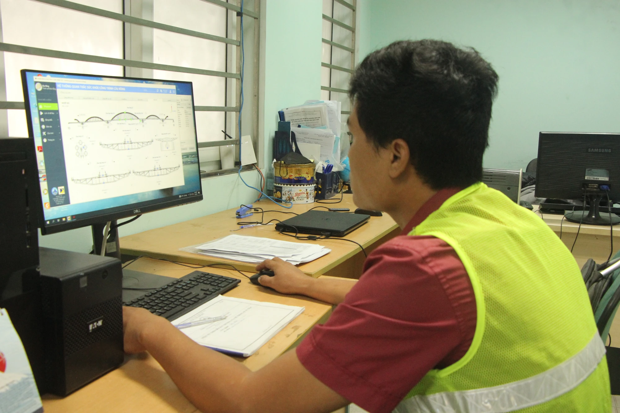 Những người vận hành 2 cây cầu đặc biệt ở Đà Nẵng ảnh 2 Những người vận hành 2 cây cầu đặc biệt ở Đà Nẵng ảnh 2