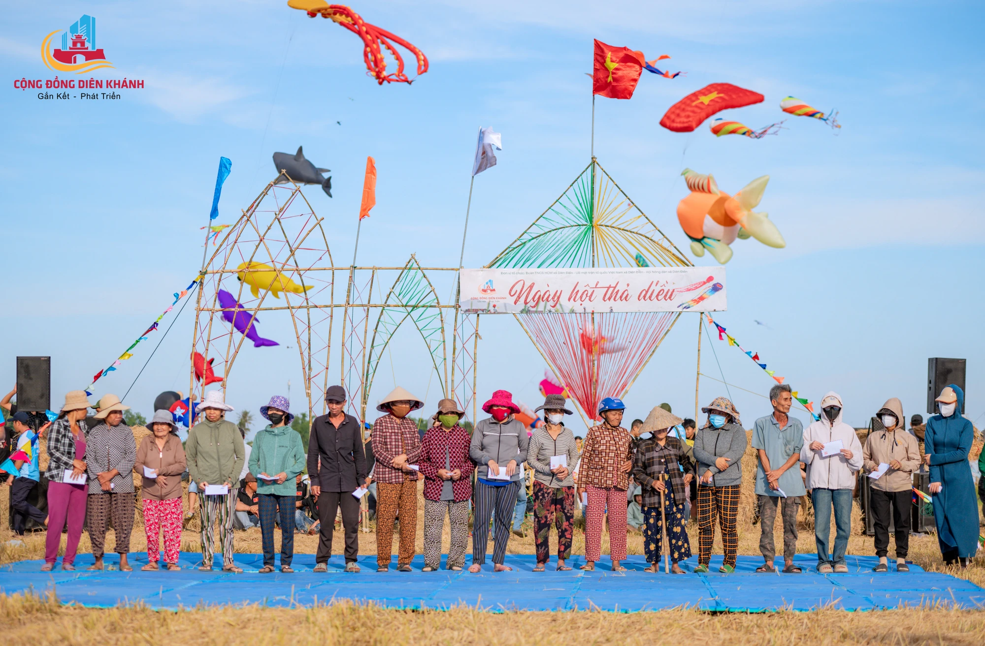 diều hải sản