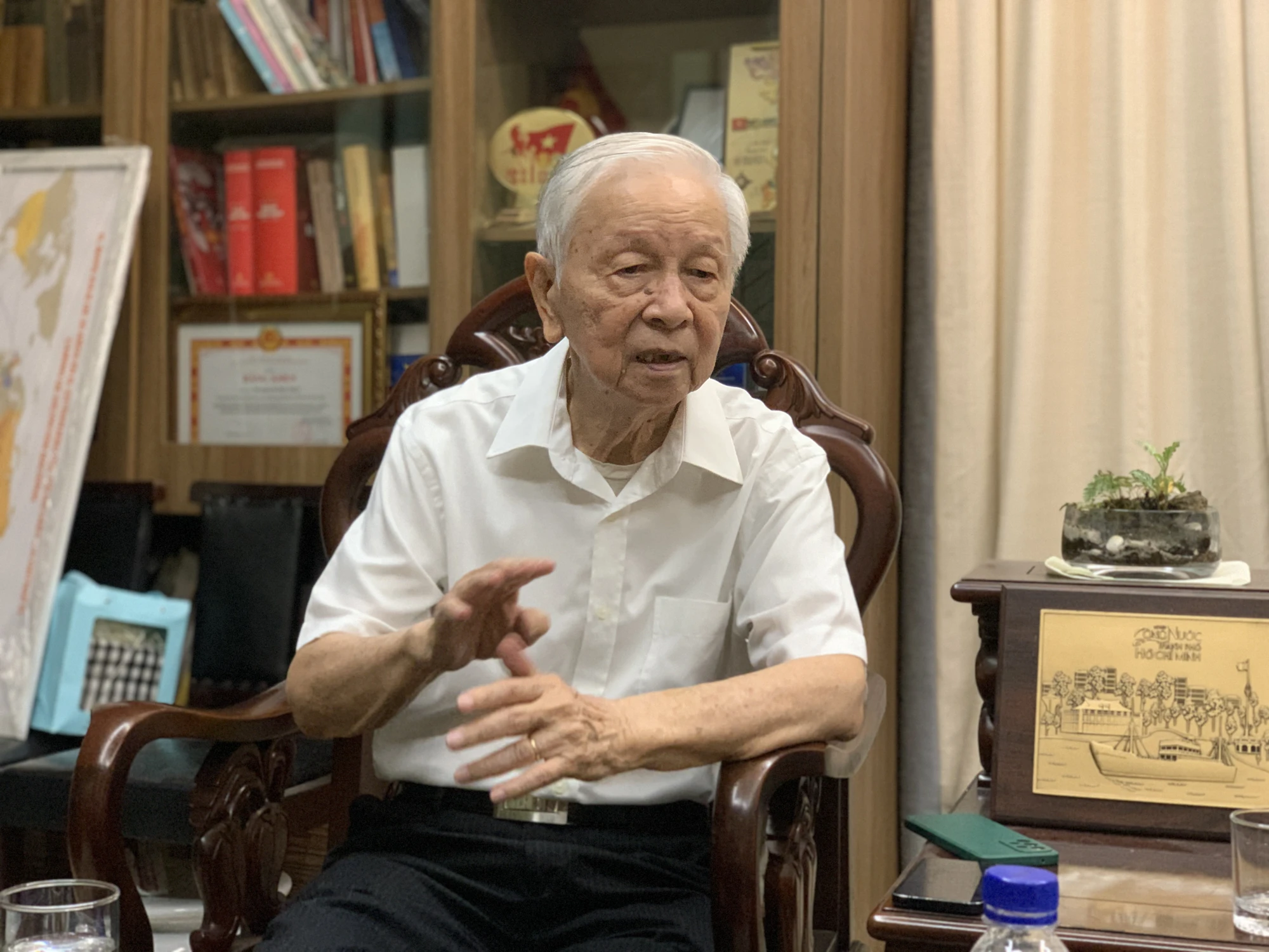 ong-pham-chanh-truc-dai-hoi-XIV.jpg