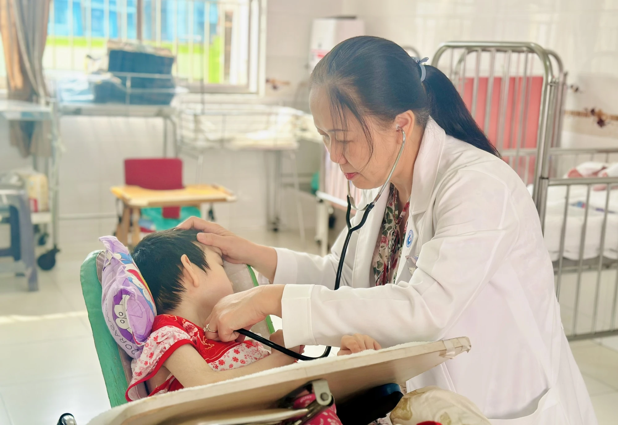 Làng Hòa Bình - cái nôi đầy yêu thương của những 'vầng trăng khuyết'