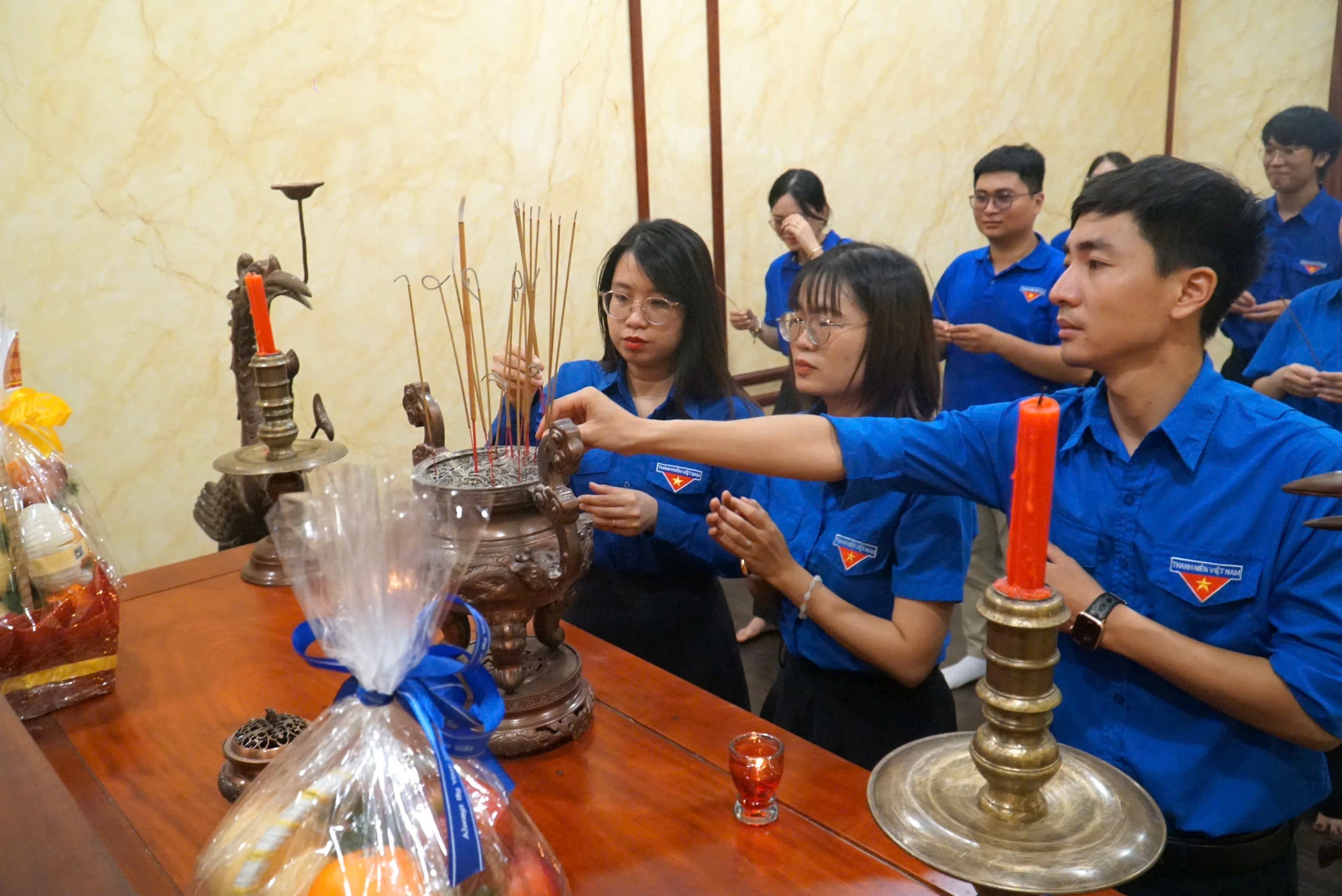 bao-phap-luat-tphcm-17.jpg