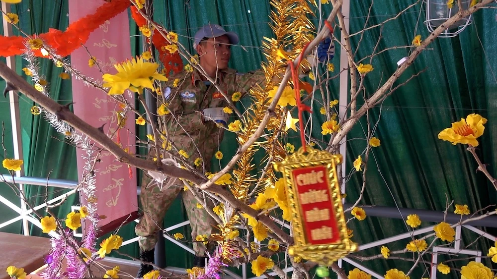 khong-khi-don-tet-co-truyen-cua-dan-toc-cua-nhung-nguoi-linh-o-chau-phi-4.jpg