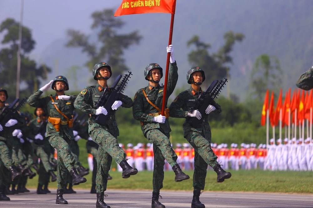 quan-doi-cong-an-tong-hop-luyen-chuan-bi-ky-niem-80-nam-quoc-khanh-18.JPG