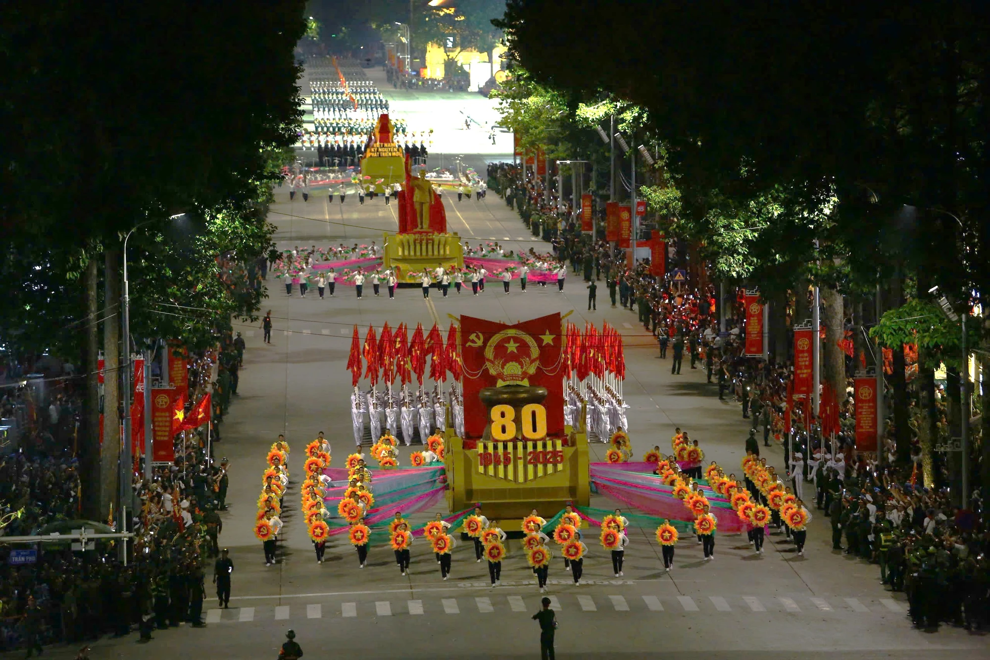 toan-anh-tong-hop-luyen-dieu-binh-dieu-hanh-lan-2-tai-quang-truong-ba-dinh-12.jpg