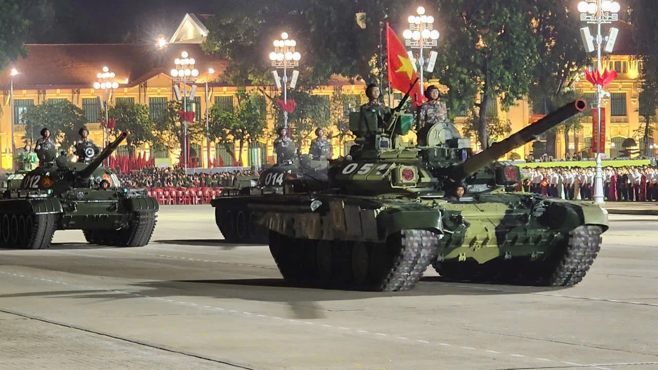toan-anh-tong-hop-luyen-dieu-binh-dieu-hanh-lan-2-tai-quang-truong-ba-dinh-17.jpg