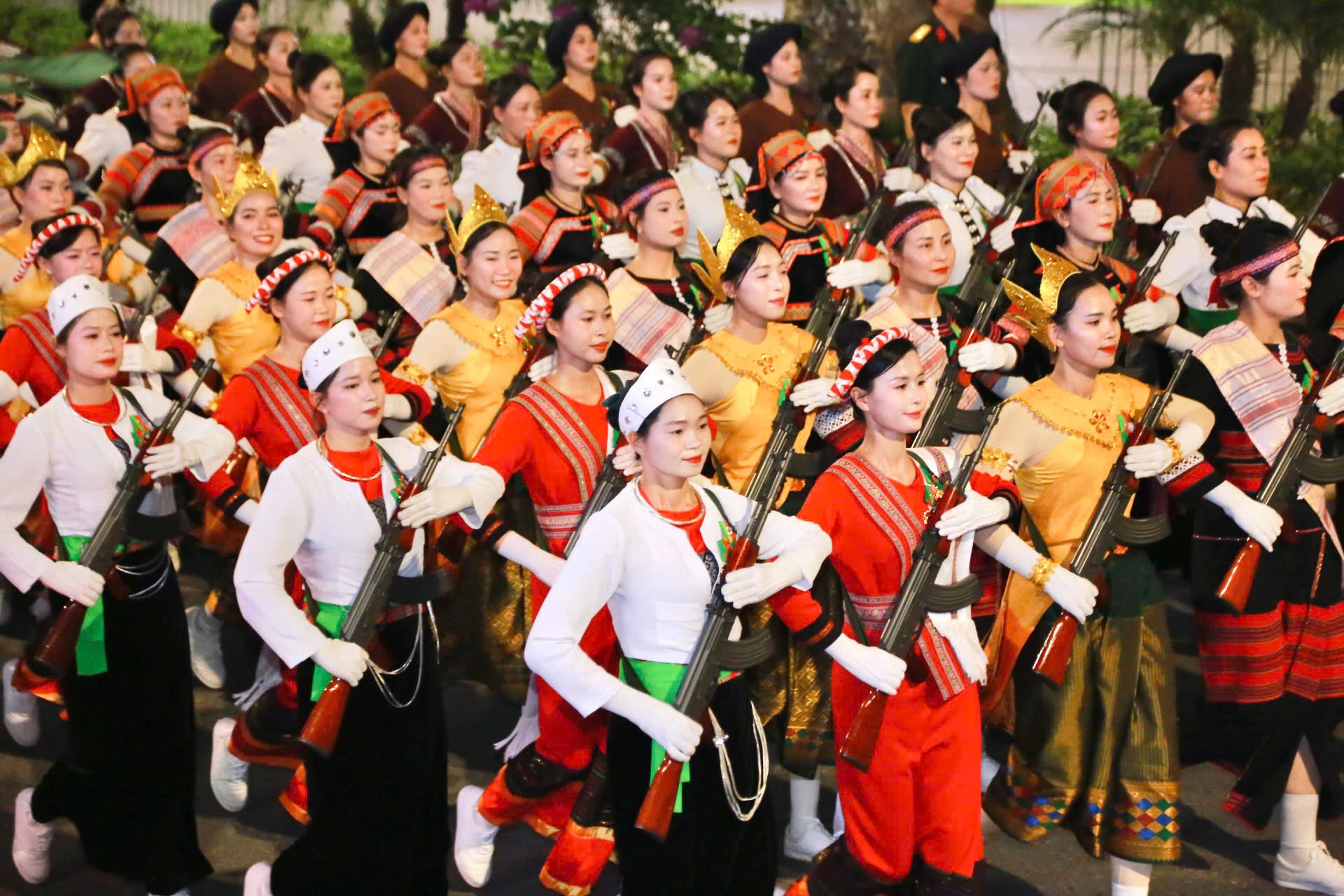 toan-anh-tong-hop-luyen-dieu-binh-dieu-hanh-lan-2-tai-quang-truong-ba-dinh-4.jpg