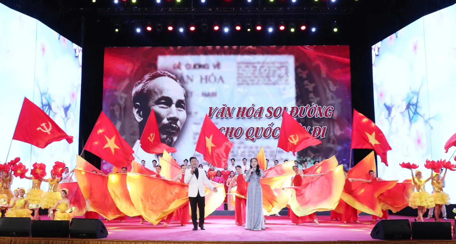bo-chinh-tri-ban-hanh-nghi-quyet-phat-trien-van-hoa-viet-nam-trong-ky-nguyen-moi.png