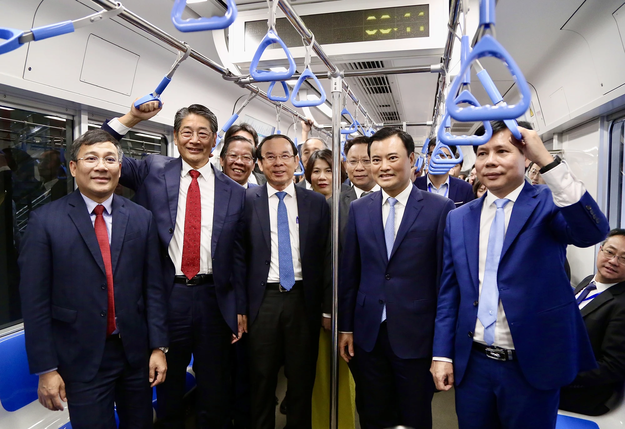 lanh-dao-tp-metro-so-1-7-467.jpg