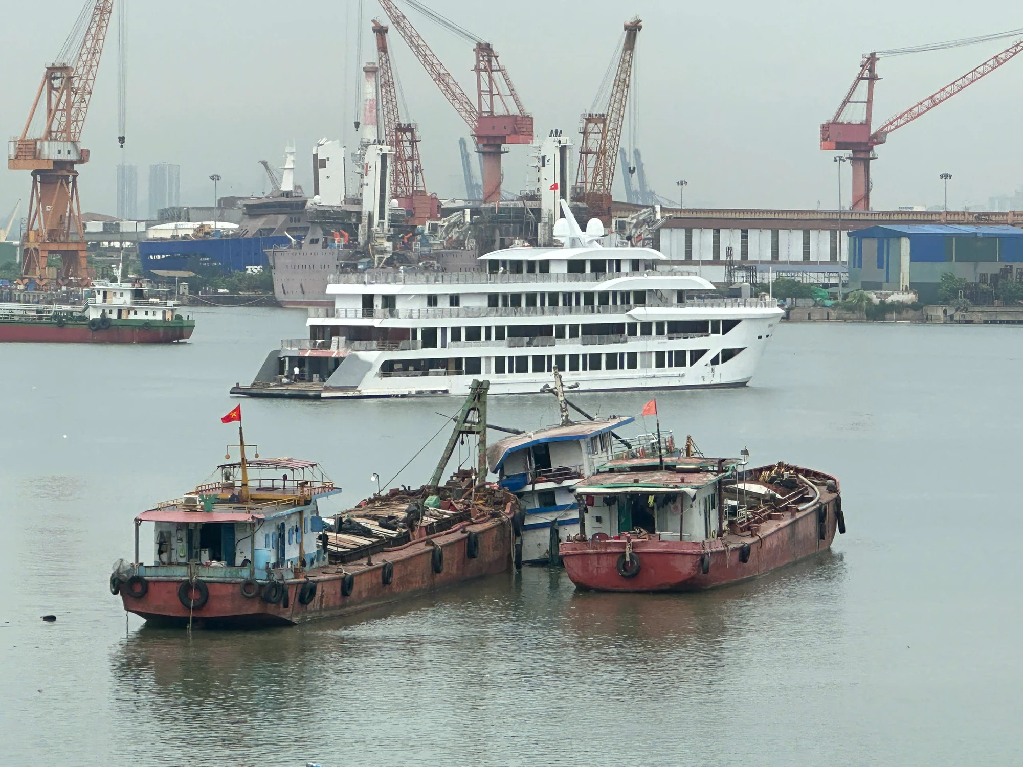 vinh-ha-long-13.jpg