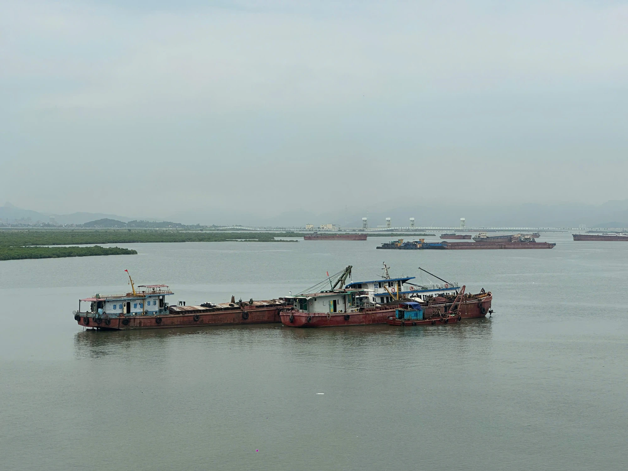 vinh-ha-long-14.jpg