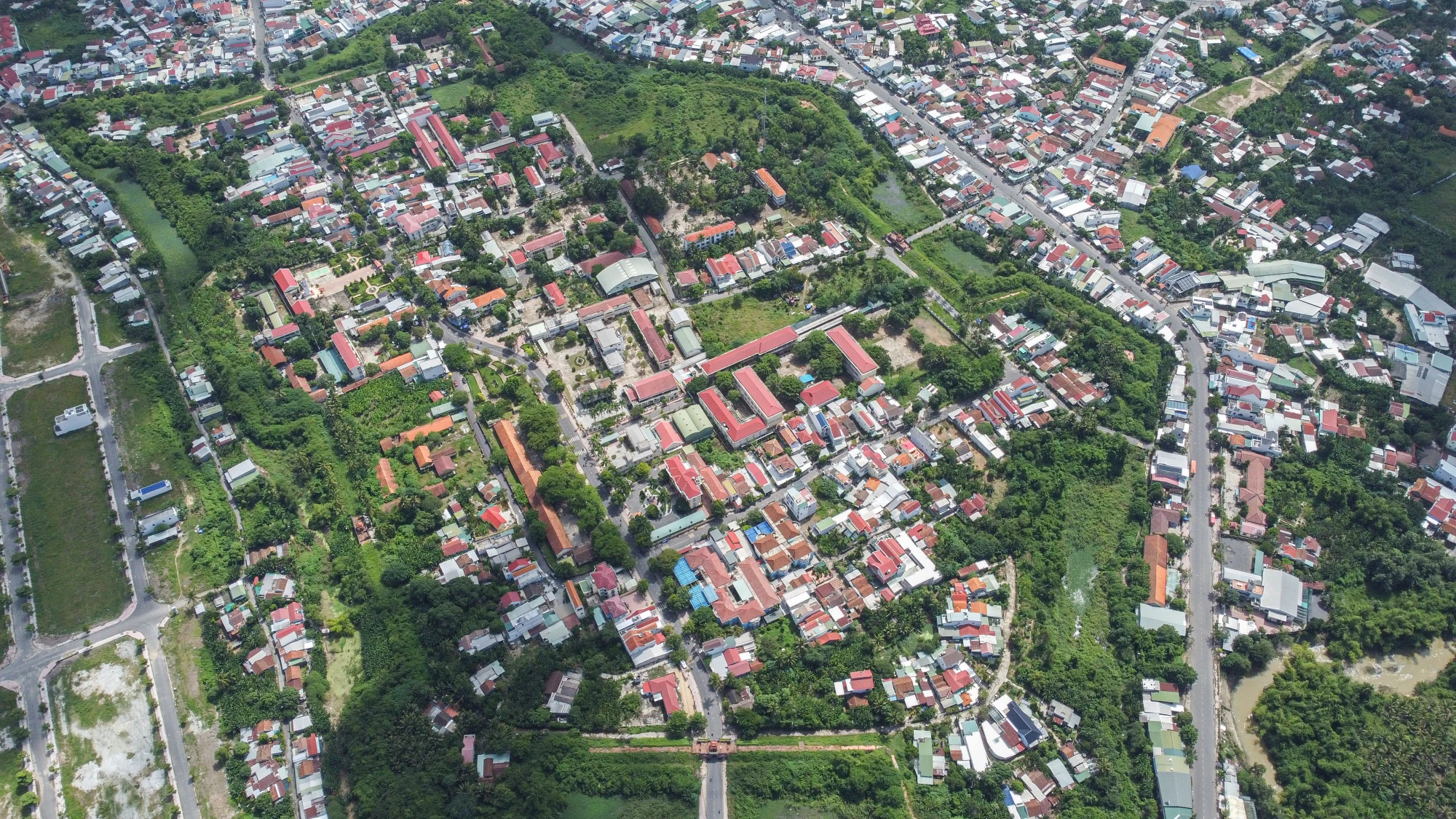 18-2152-705.jpg