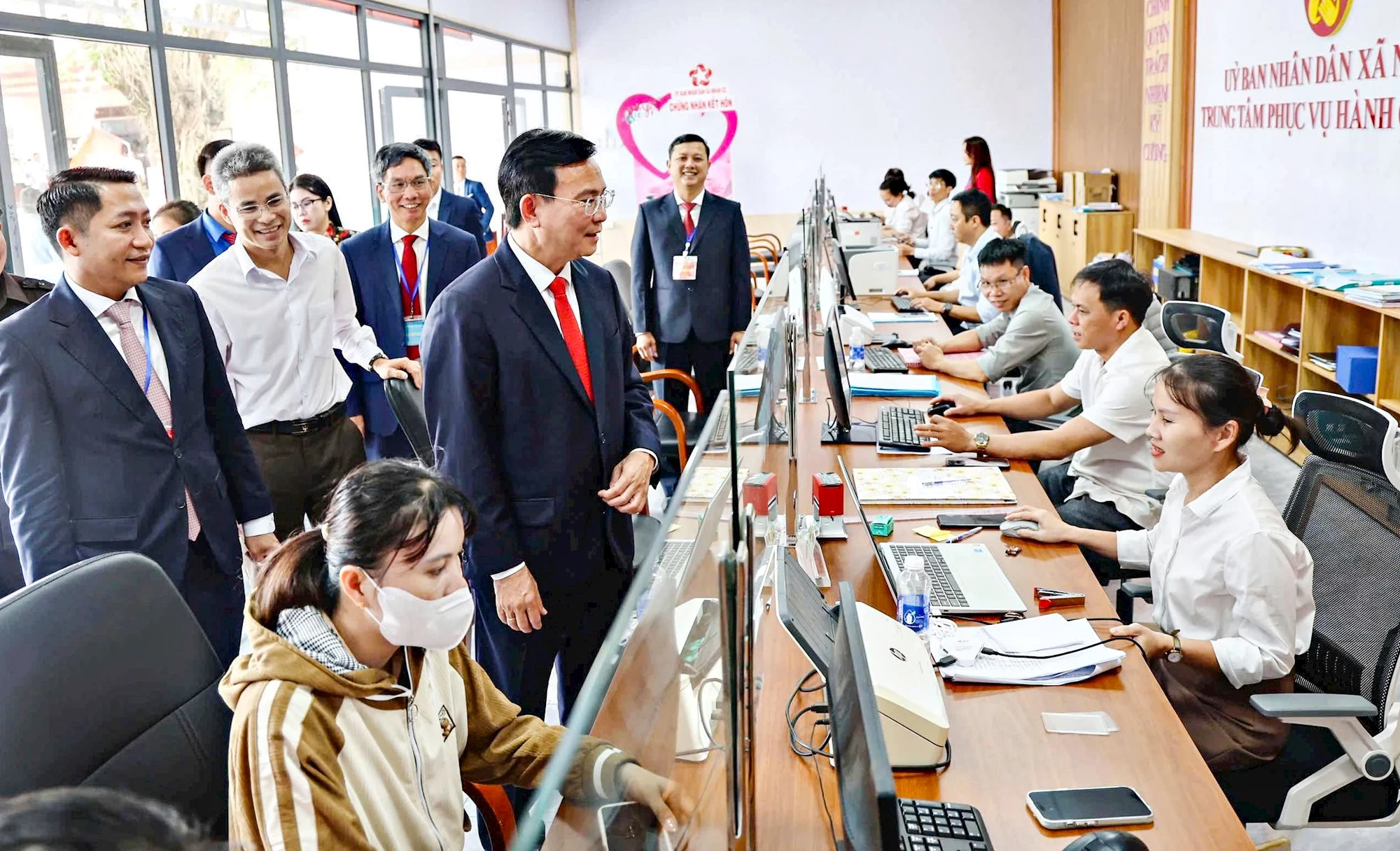 Chủ tịch UBND tỉnh Lâm Đồng: Cán bộ phải thực sự nỗ lực, dám nghĩ, dám làm để phục vụ người dân tốt nhất