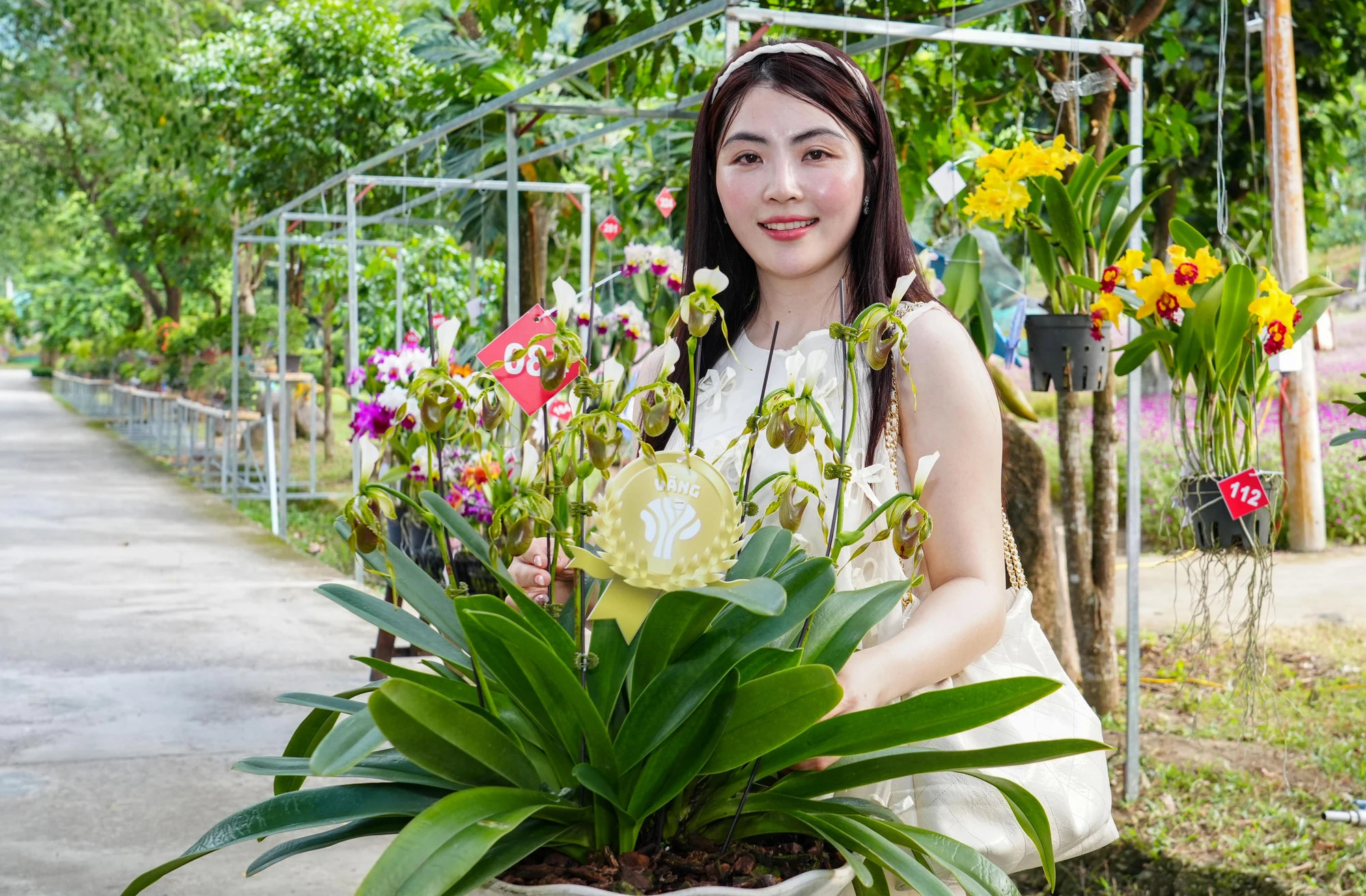 Nghệ nhân đến từ Lâm Đồng giật giải đặc biệt cuộc thi hoa lan