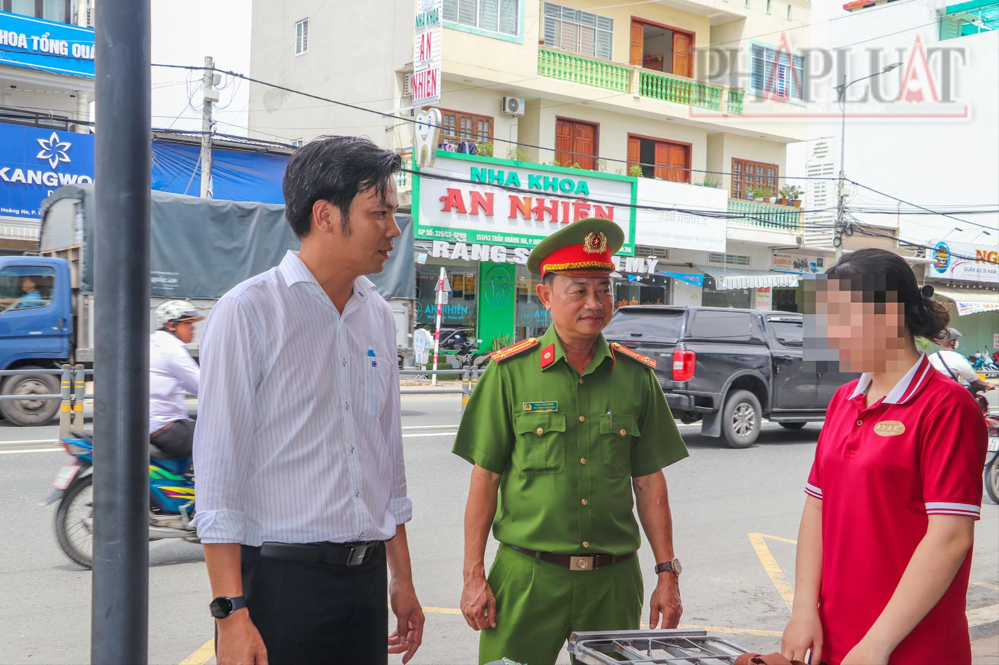 ban-atgt-tp-can-tho-kiem-tra-tran-hoang-na-4.jpg