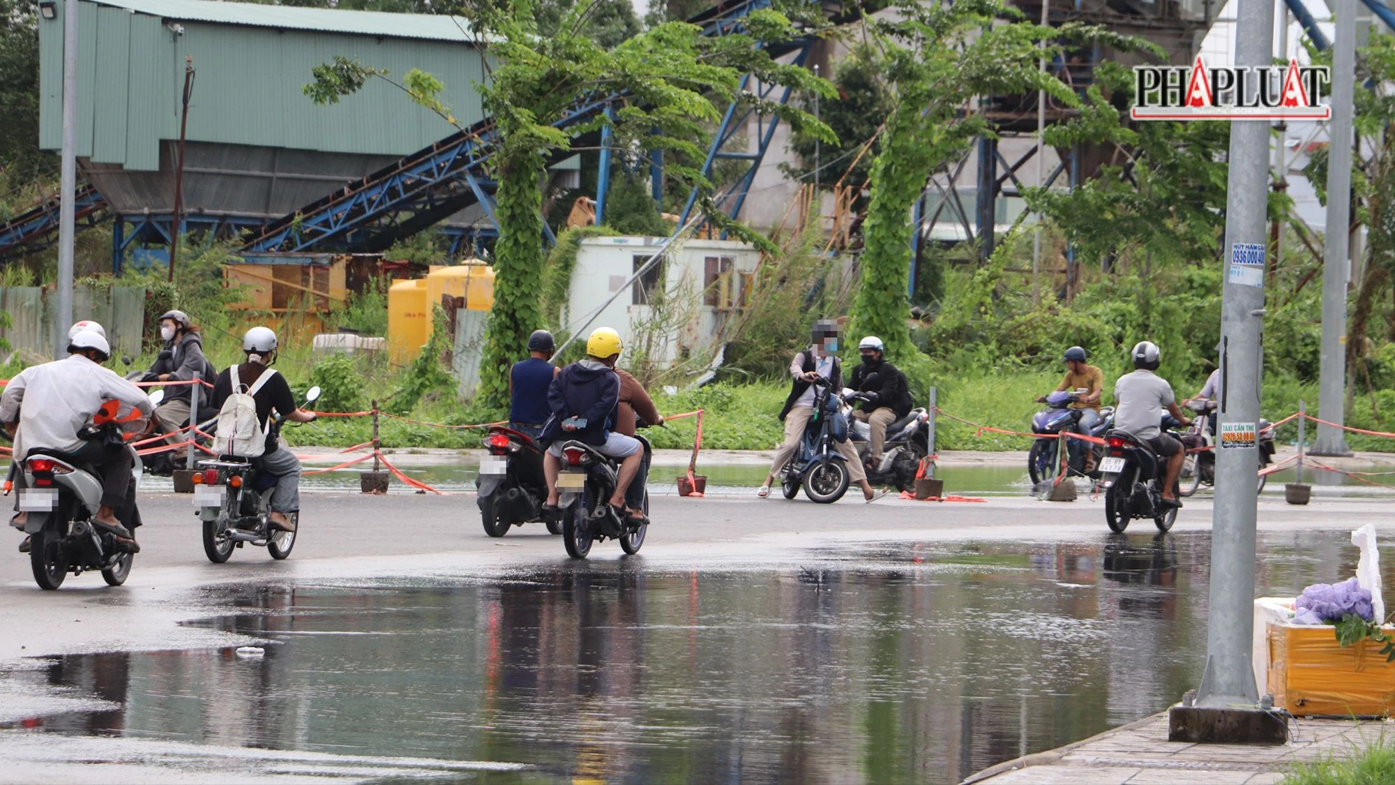 csgt-tp-can-tho-vong-xoay-quoc-lo-tran-hoang-na-6.jpg