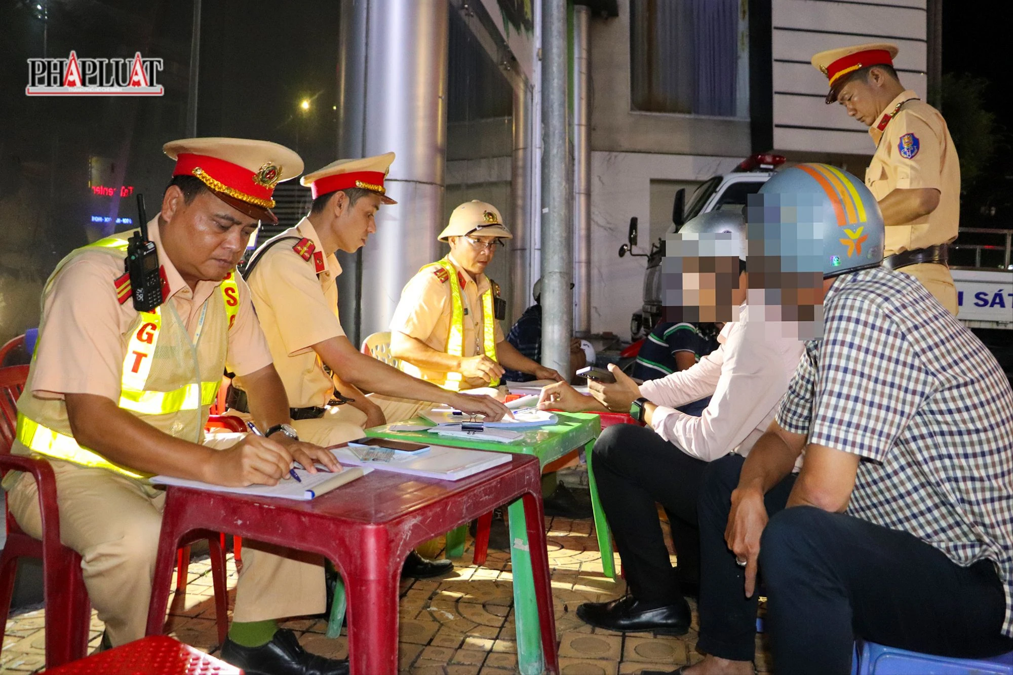 CSGT Cần Thơ mạnh tay xử lý vi phạm về nồng độ cồn