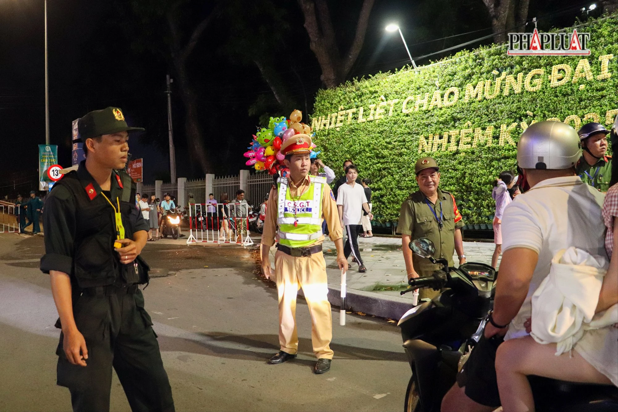 csgt-can-tho-le-hoi-song-nuoc-7.jpg