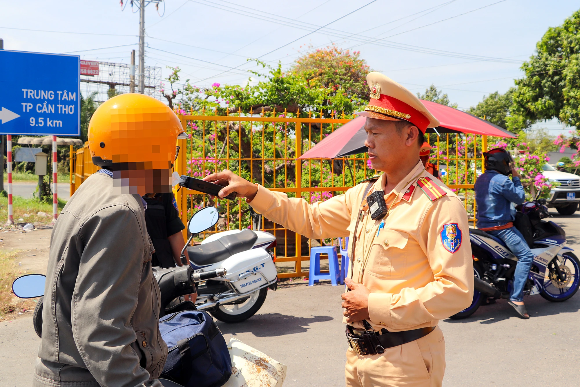 csgt-can-tho-mung-1-tet-27.jpg