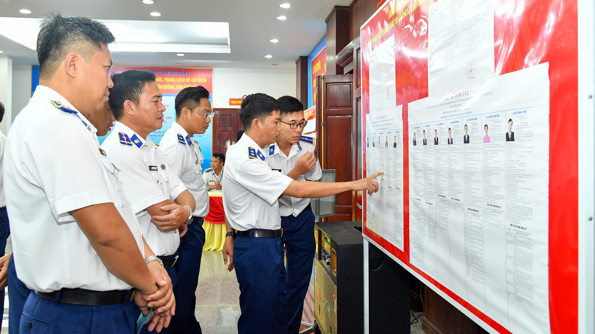 bau-cu-vung-canh-sat-bien-4-1.jpg
