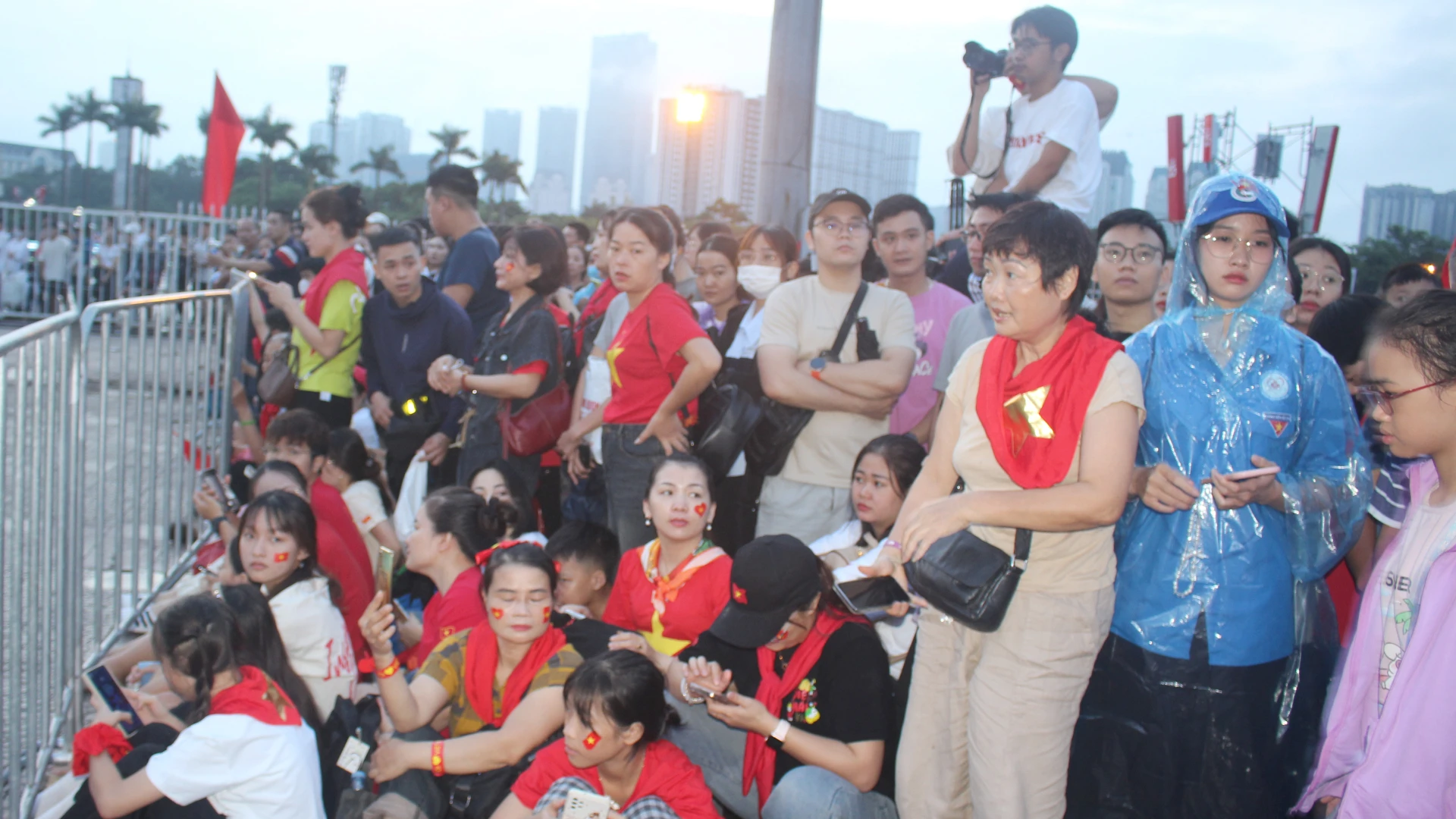 nhan-dan.jpg