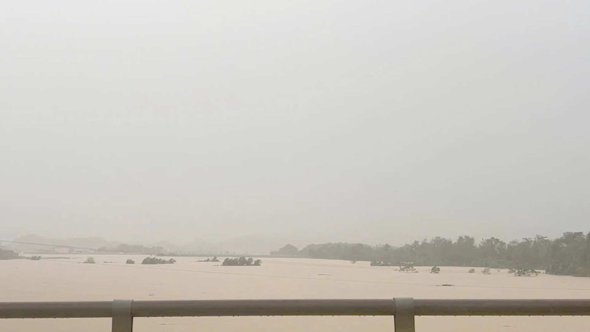 duong-ho-chi-minh.jpg