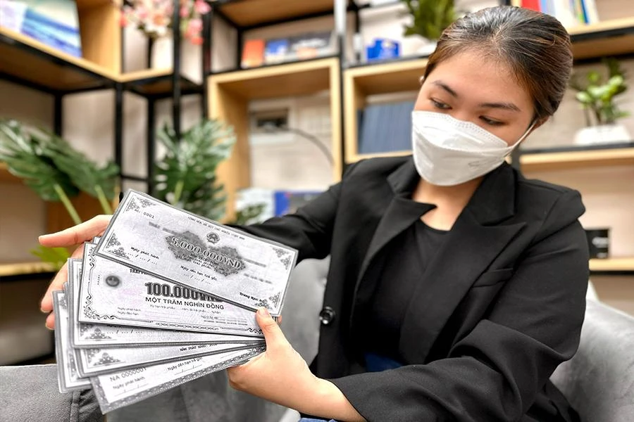 Thời gian qua, kênh trái phiếu doanh nghiệp đã giúp nhiều doanh nghiệp huy động được nguồn vốn để đầu tư sản xuất, kinh doanh. Ảnh: NGUYỆT NHI Thời gian qua, kênh trái phiếu doanh nghiệp đã giúp nhiều doanh nghiệp huy động được nguồn vốn để đầu tư sản xuất, kinh doanh. Ảnh: NGUYỆT NHI