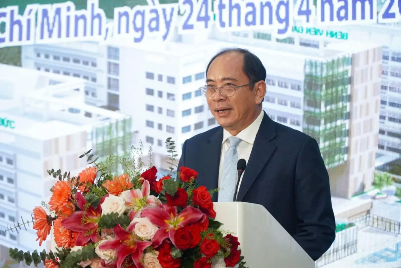 P13_bai 2_ytethongminh_h3_TANG CHI THUONG.jpeg
