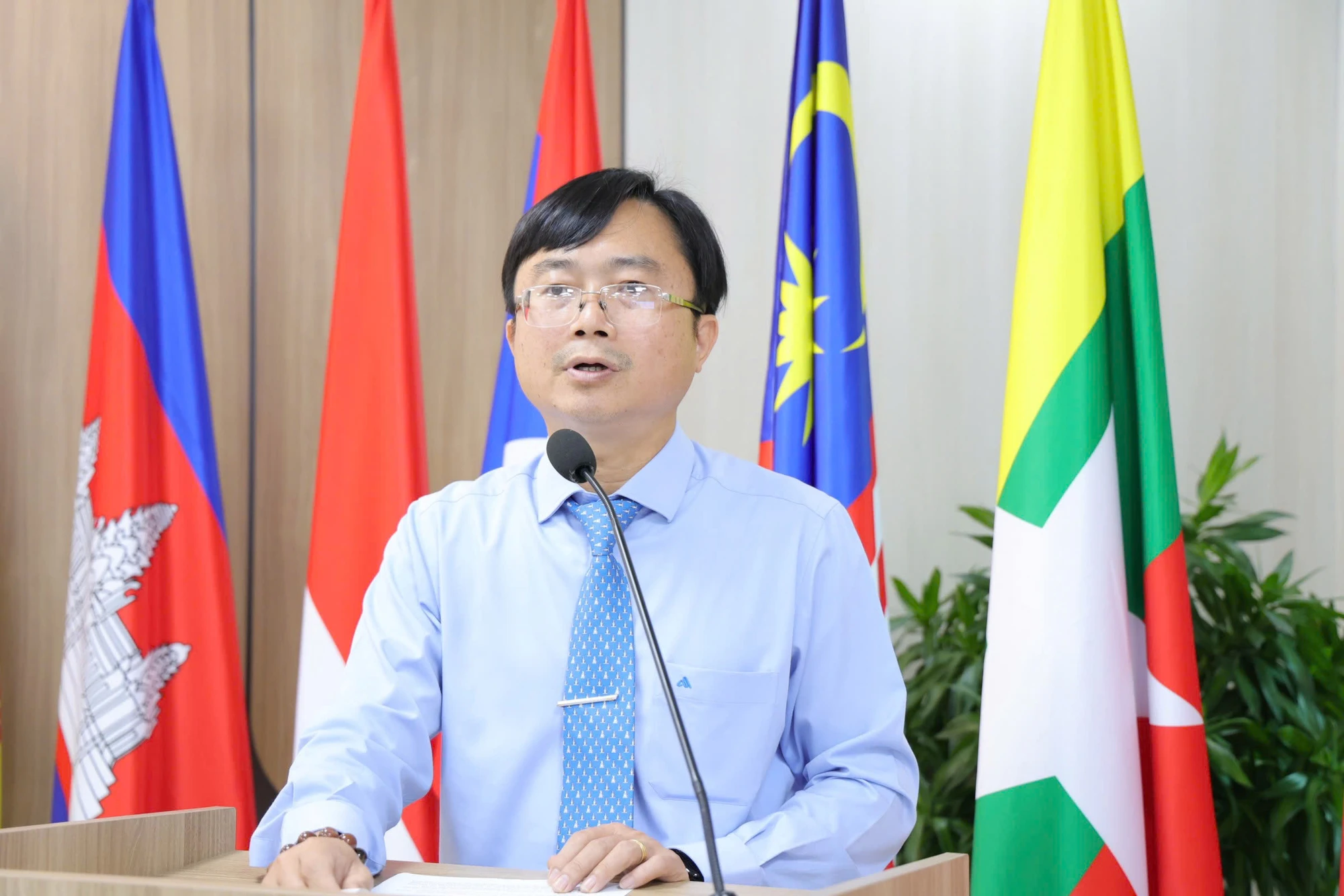 P4-gop-y-van-kien-do-phu-tran-tinh.jpg