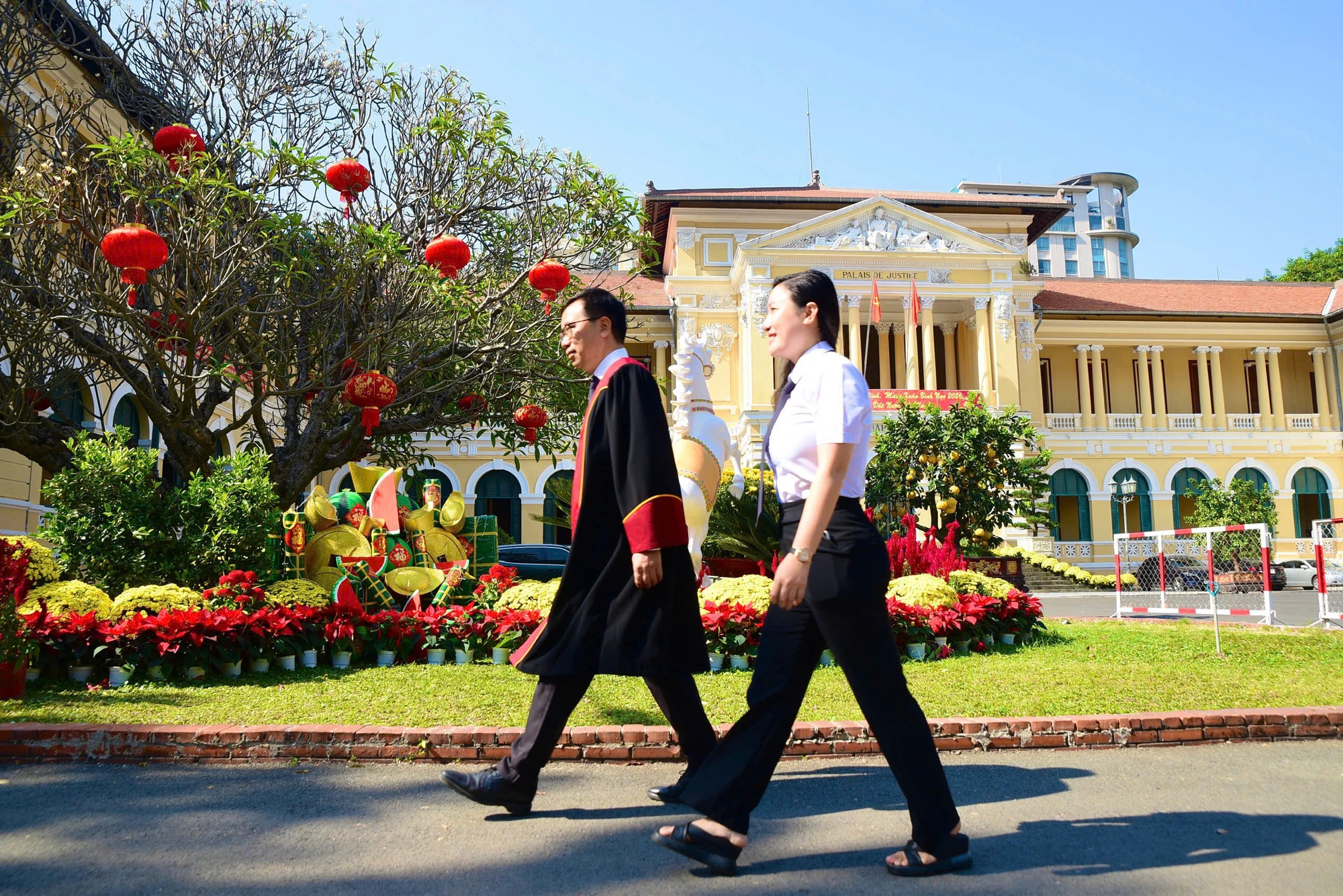 Đầu năm xông đất cơ quan tố tụng TP.HCM