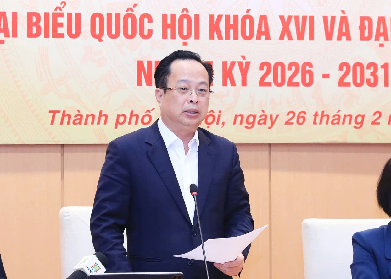 P4-5-chan-trang-tran-the-cuong.jpg