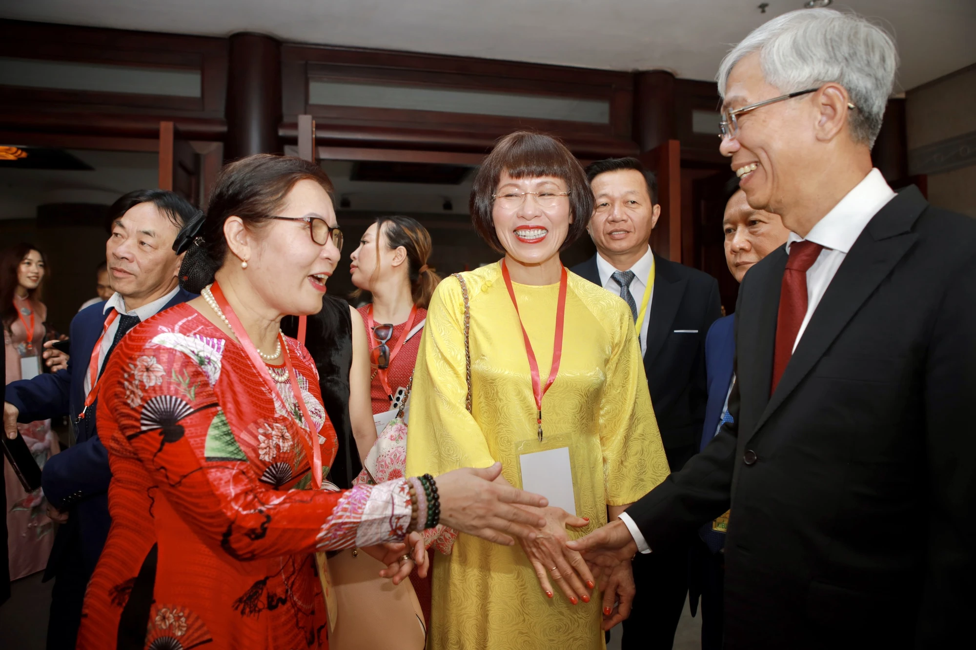 100-kieu-bao-tieu-bieu-9.jpg