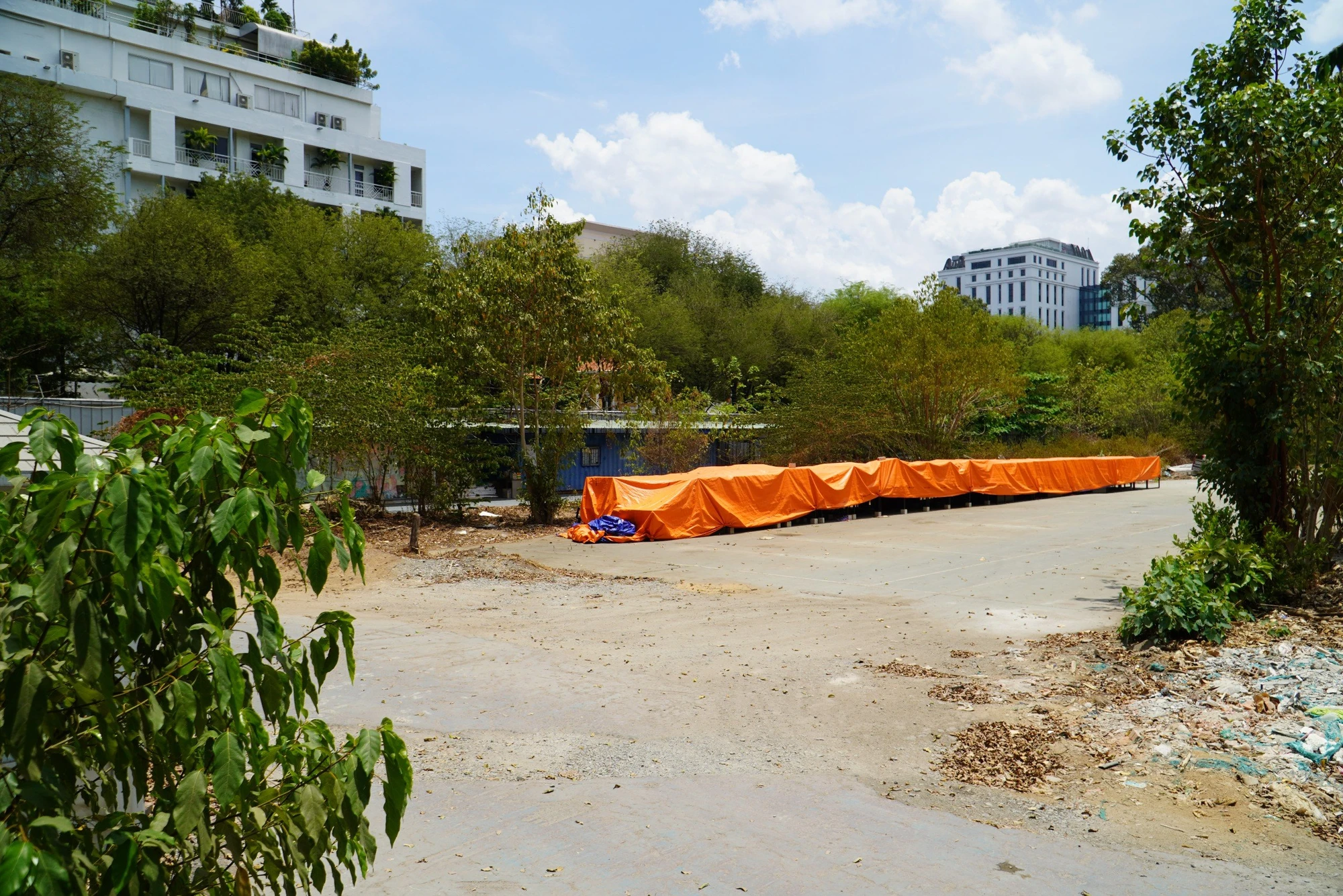 nha-thi-dau-phan-dinh-phung-4.jpg