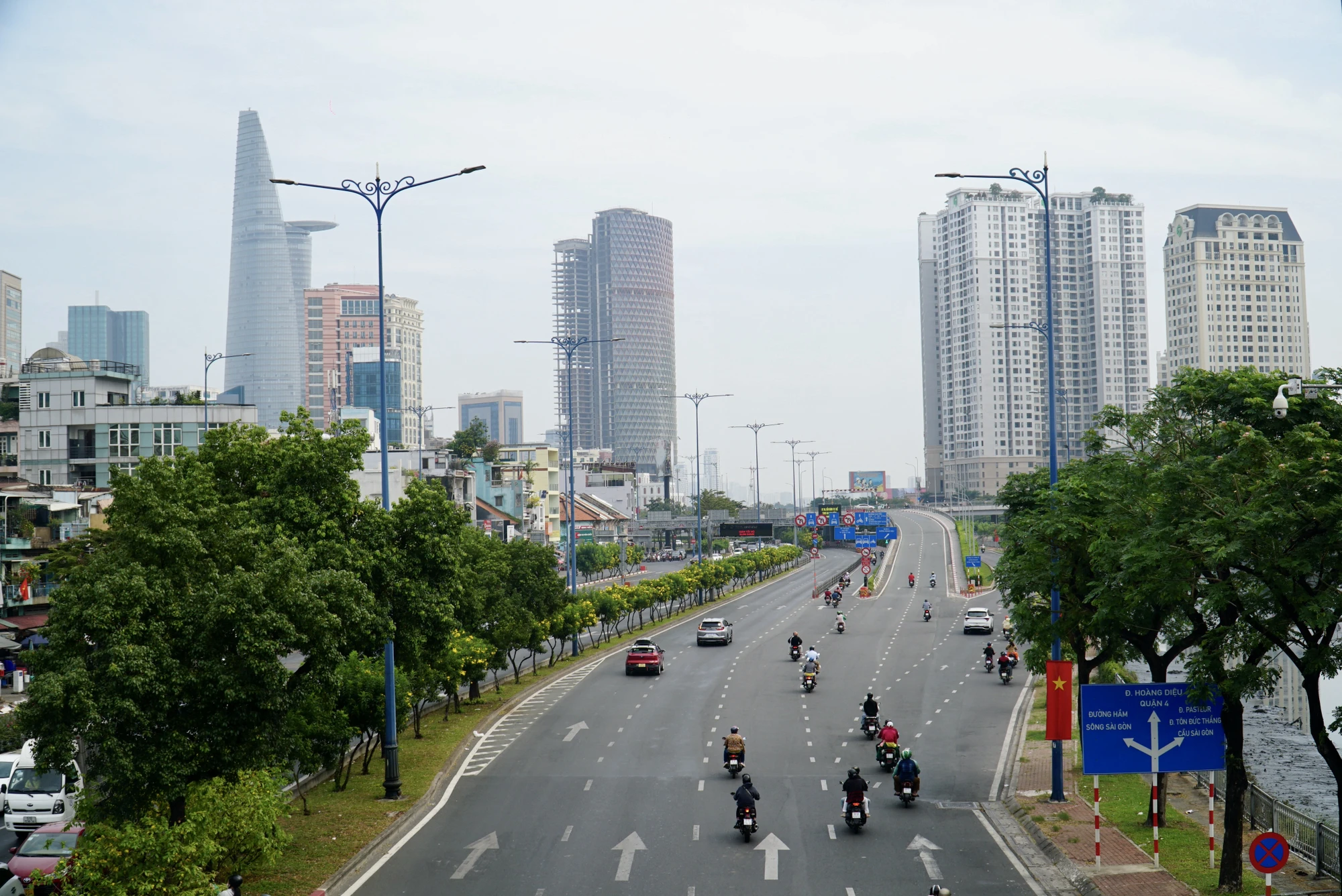 ngay-dau-nam-2025-3.JPG