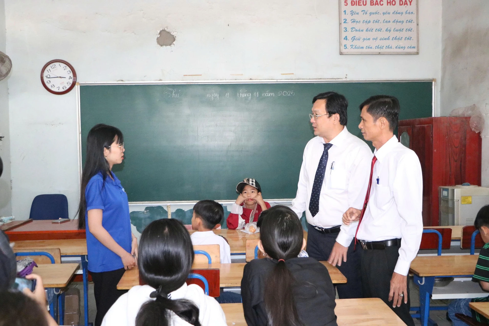 dai-hoi-dai-bieu-mttq-tp-hcm-lan-i-7.jpg