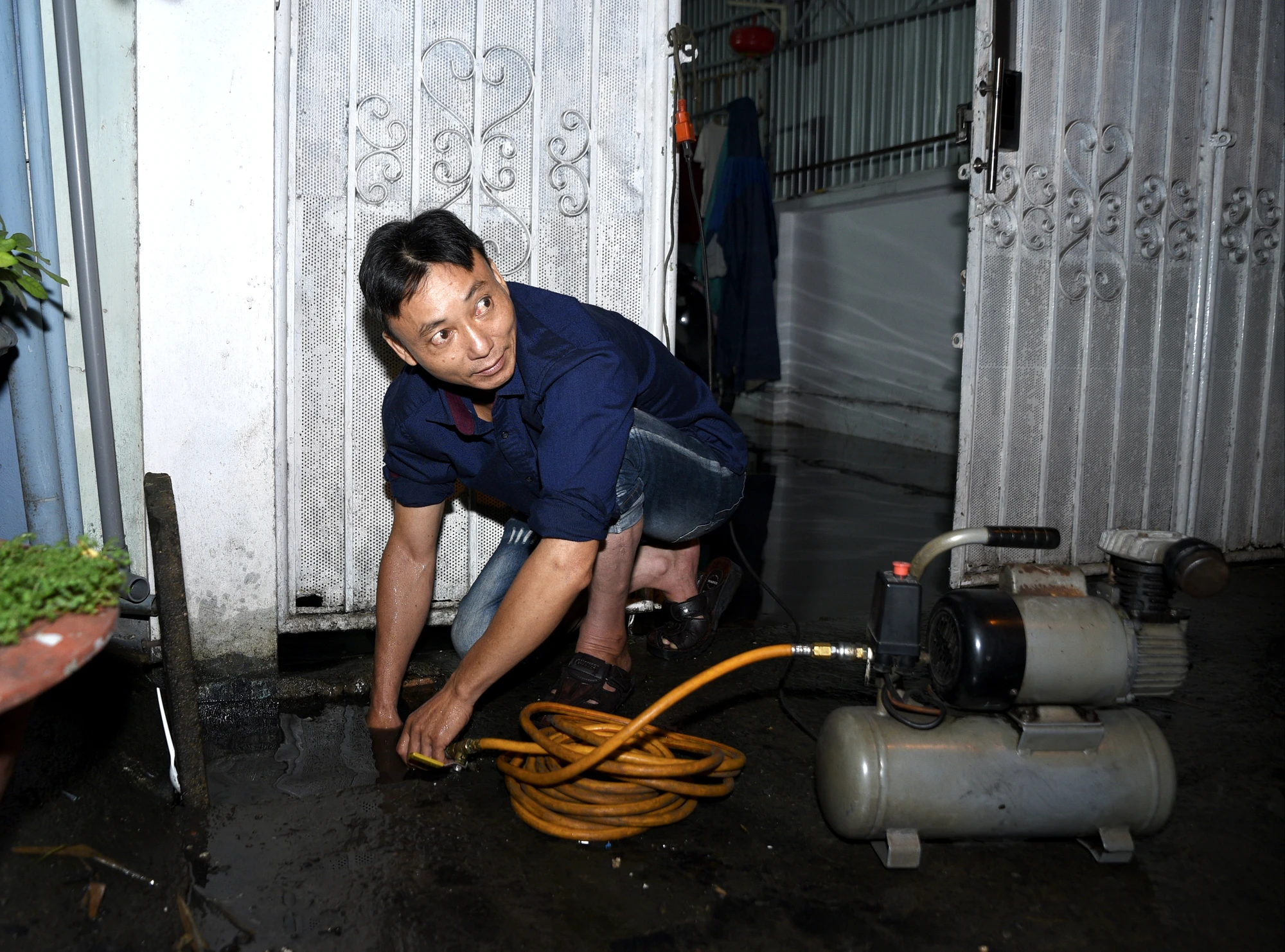 Triều cường dâng, trắng đêm tát nước, bán đảo thanh đa bình quới