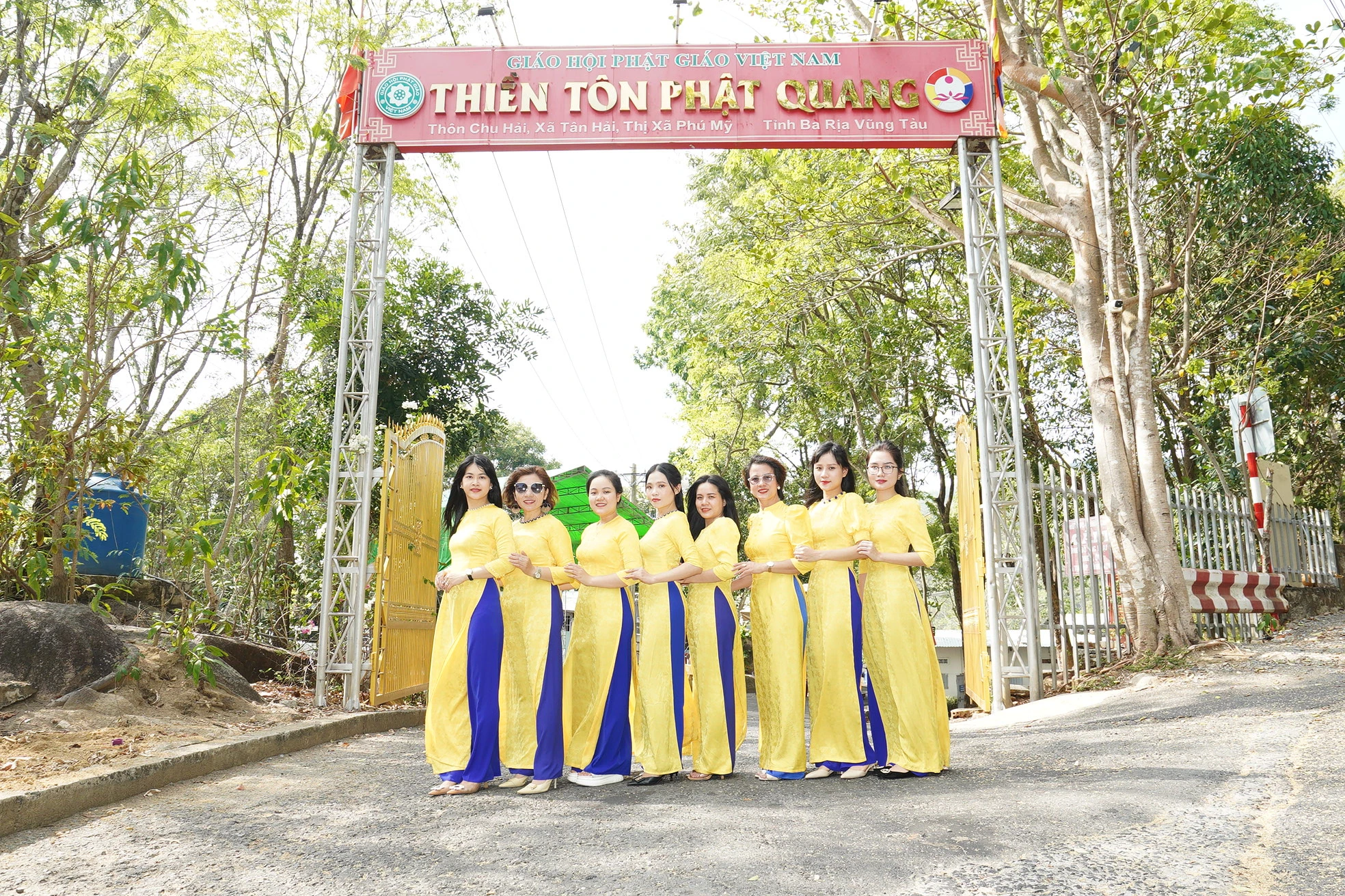 Một trong những ngôi chùa trên núi Dinh. Ảnh: NGUYỄN THỊ MINH. Một trong những ngôi chùa trên núi Dinh. Ảnh: NGUYỄN THỊ MINH.