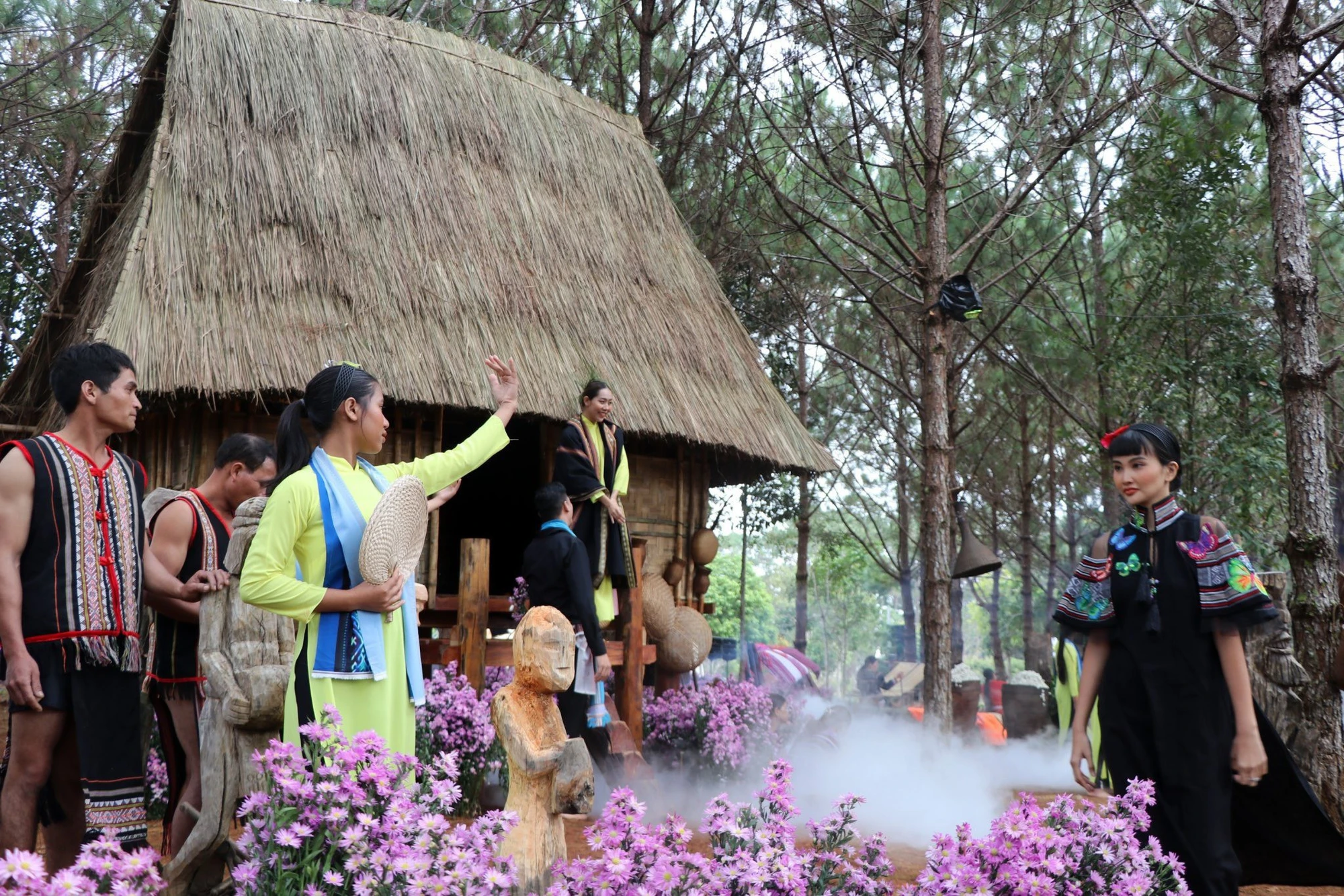 Măng Đen còn nhiều điểm tham quan “check-in” hấp dẫn. Ảnh: XUÂN DƯ. Măng Đen còn nhiều điểm tham quan “check-in” hấp dẫn. Ảnh: XUÂN DƯ.