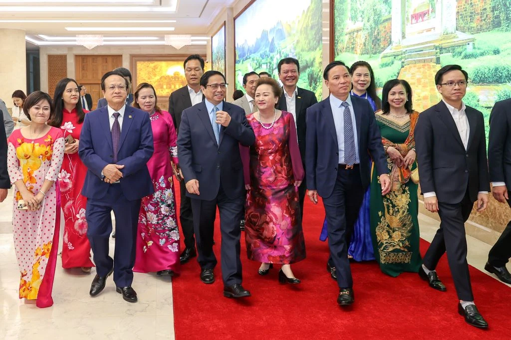 ttg-doanh-nhan.JPG
