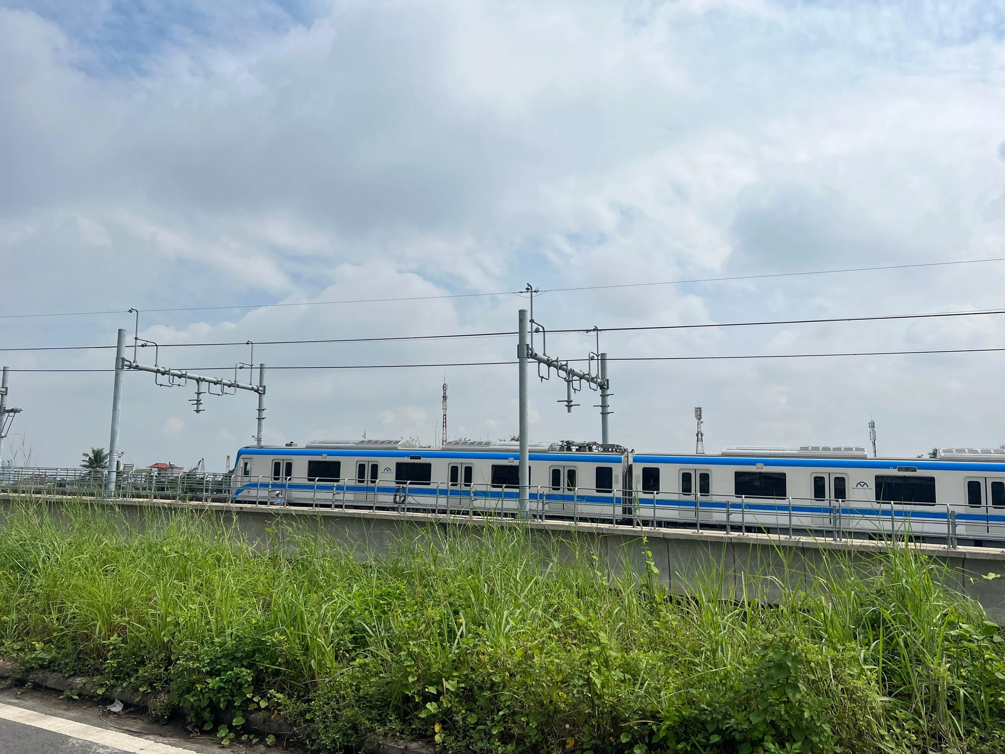 Tuyến metro số 1 cũng sẽ hoàn thành vào năm 2023. Ảnh: ĐT. Tuyến metro số 1 cũng sẽ hoàn thành vào năm 2023. Ảnh: ĐT.