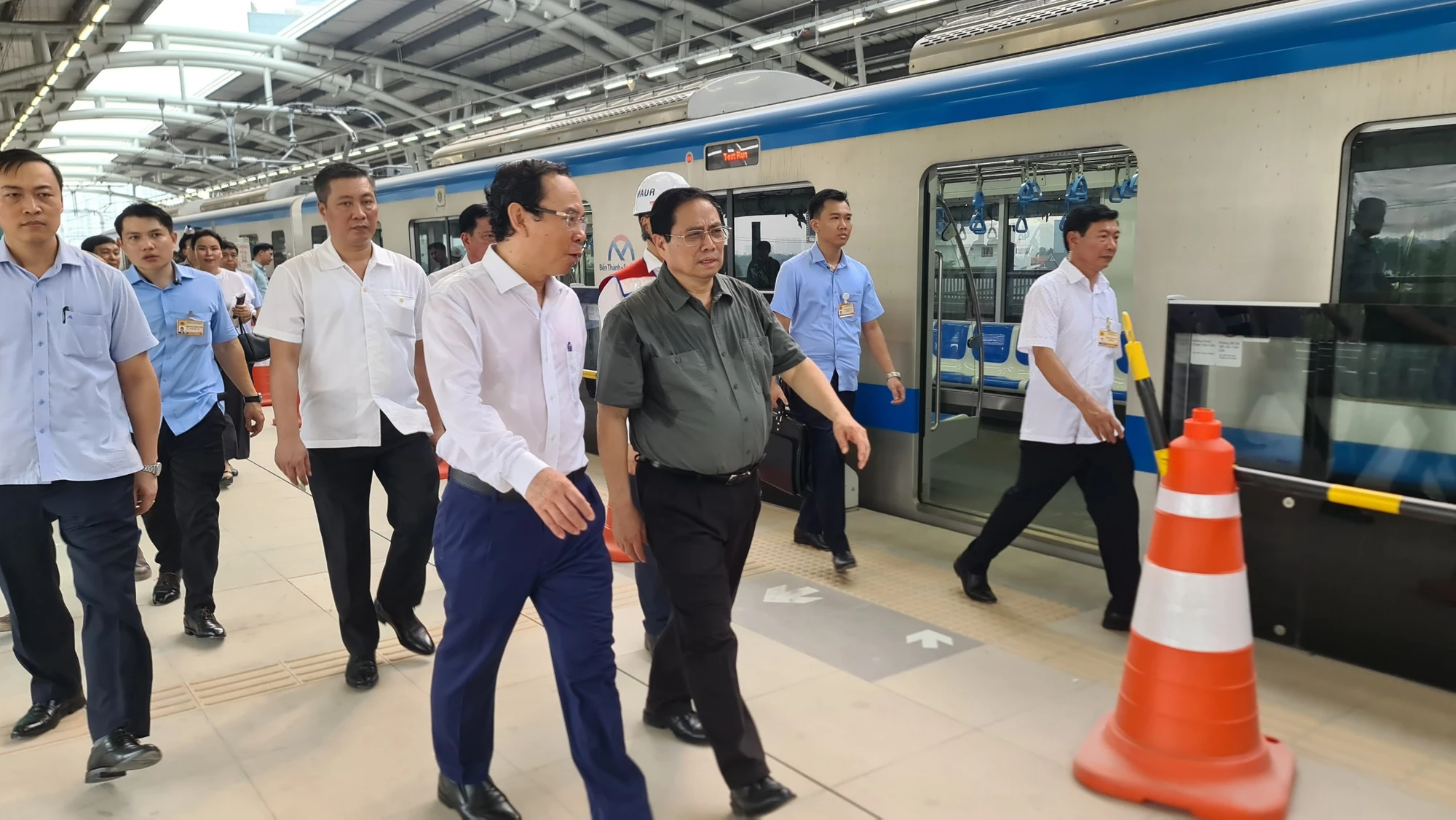 Thủ tướng Chính phủ đốc thúc tiến độ metro số 1. Ảnh: MAUR. Thủ tướng Chính phủ đốc thúc tiến độ metro số 1. Ảnh: MAUR.
