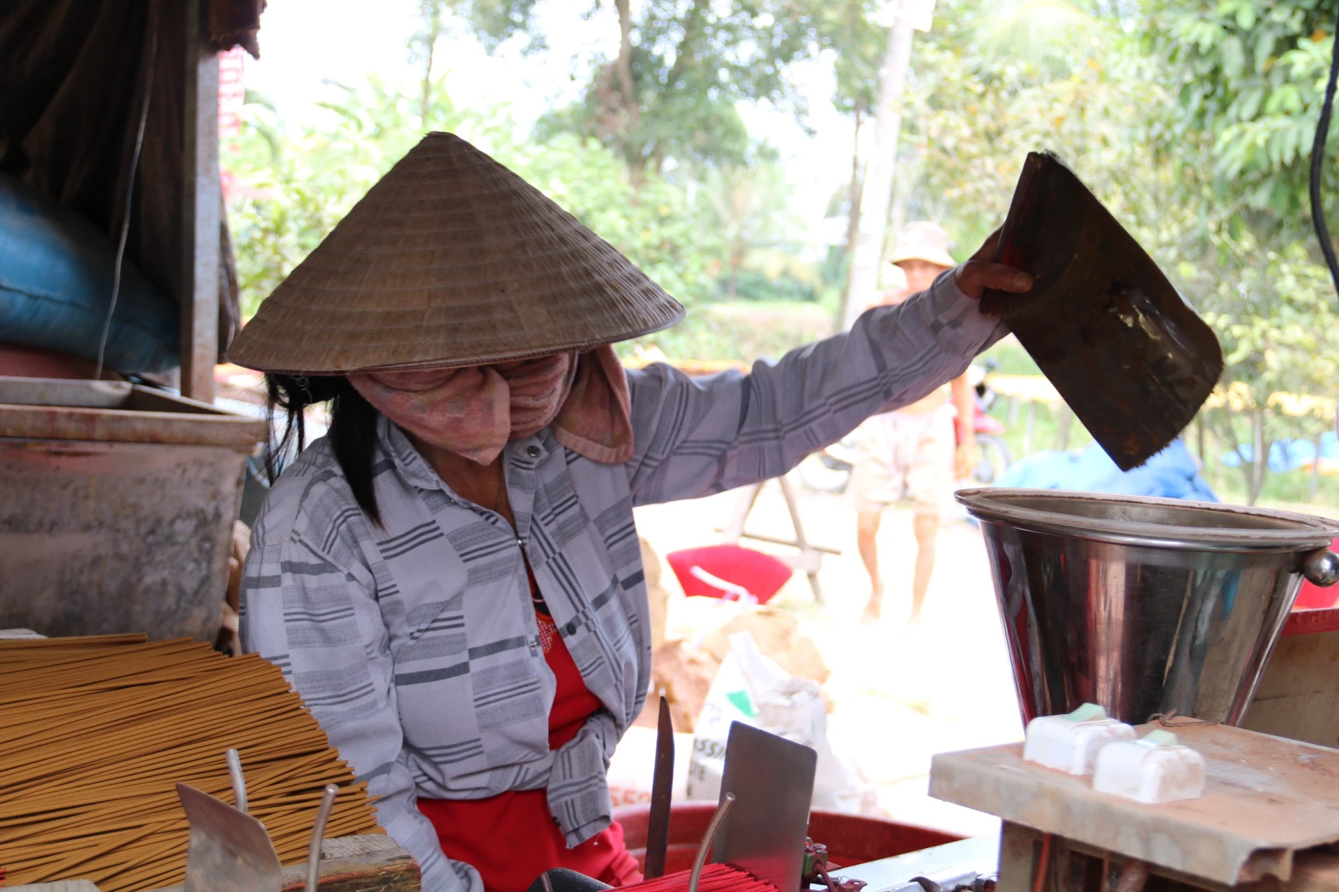 lang-nhang-le-minh-xuan-7-2308.jpg